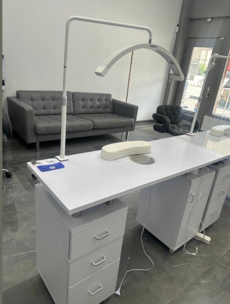 Professionele nageltafel met afzuiging en lamp, Ophalen of Verzenden, Gebruikt