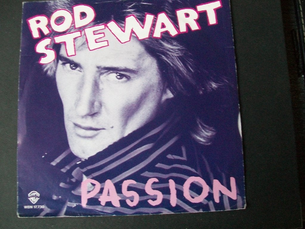 ROD STEWART met PASSION (1980) in nieuwstaat, Verzenden, 7 inch, Beschermende buitenhoes, Zo goed als nieuw