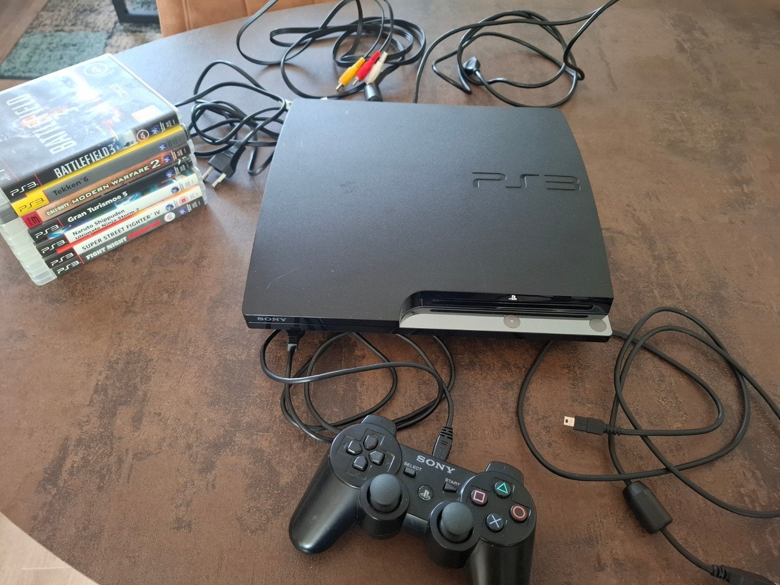 PlayStation 3 Slim met controller en 7 games, Met 1 controller, Slim, Gebruikt, Met games