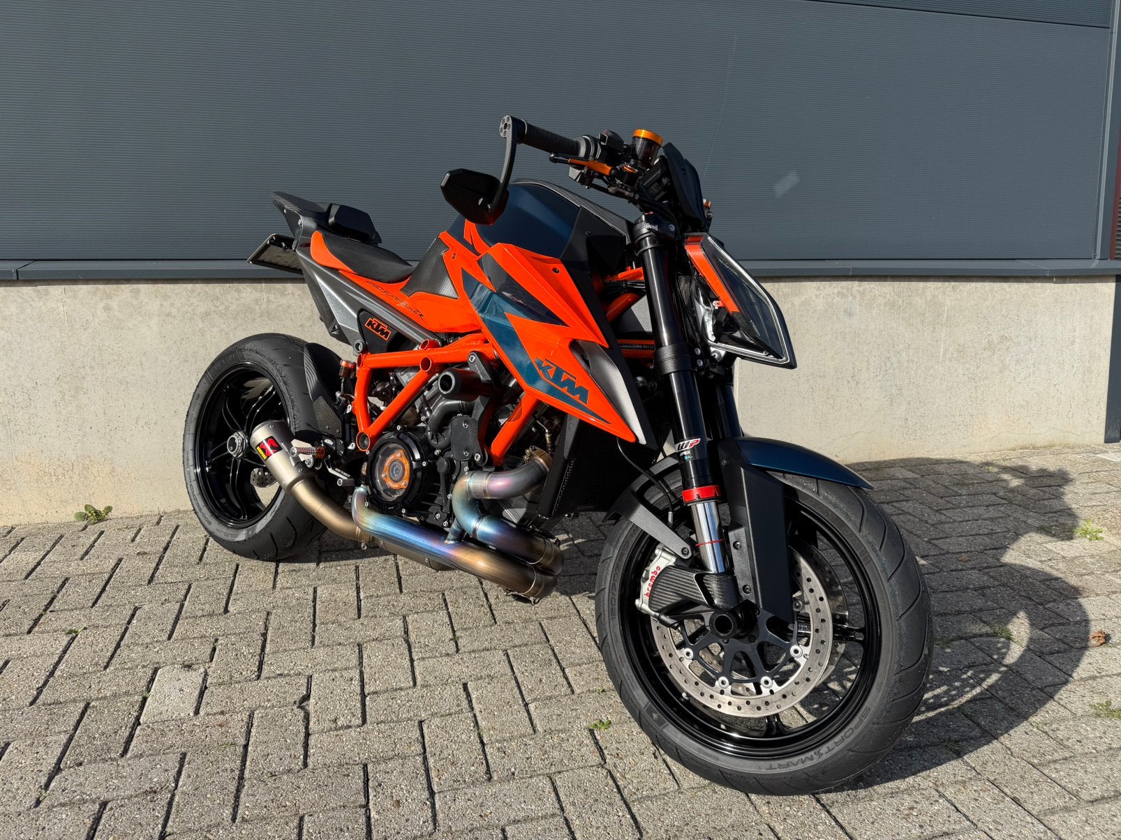 KTM 1290 SUPER DUKE R (origineel NED) 10254 KM [ KTM parts ], Traction Control, Occasion, ., Motorrijbewijs A