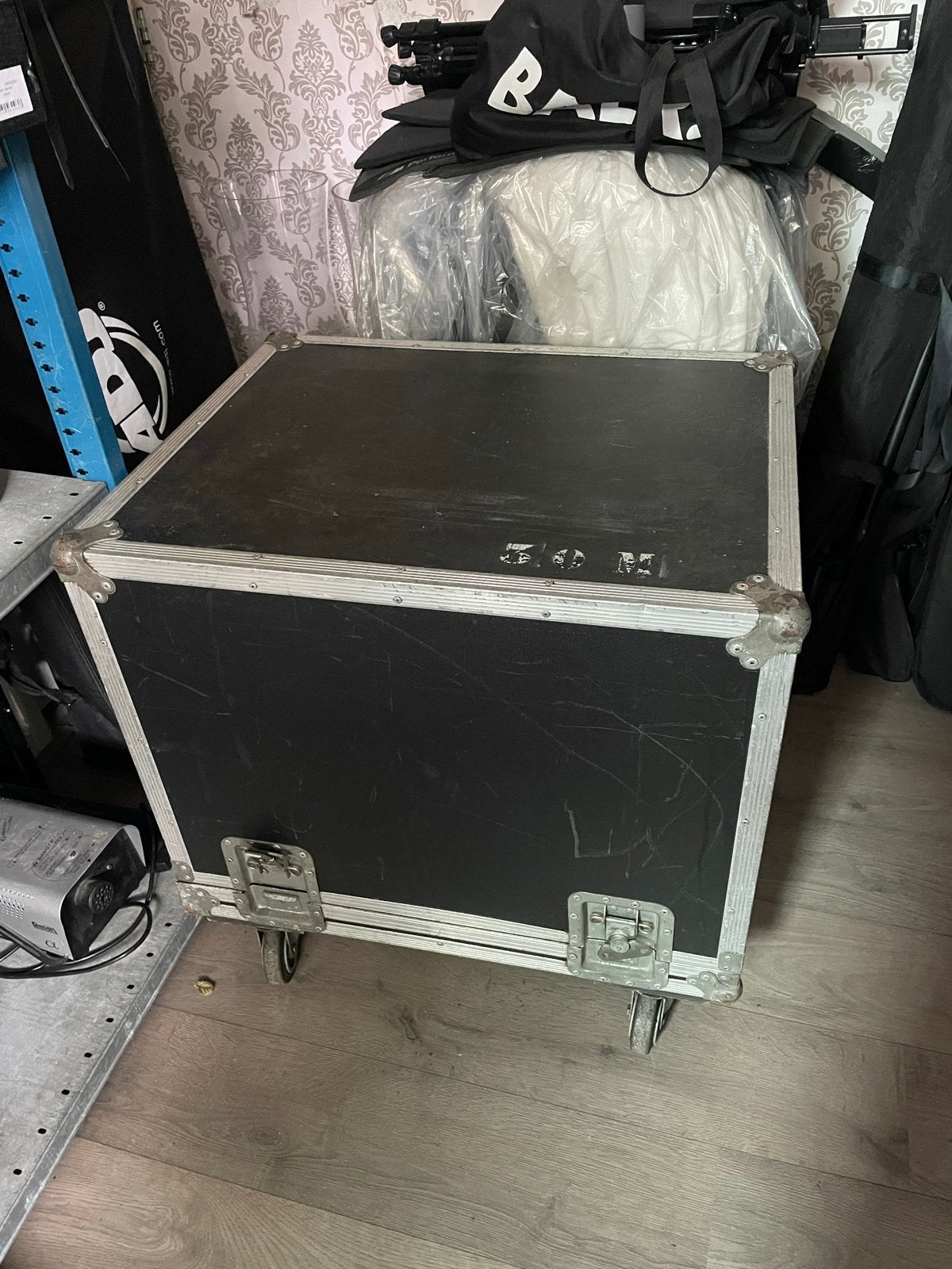Flightcase op wielen - Stevige transportkist, Muziek en Instrumenten, Ophalen, Gebruikt