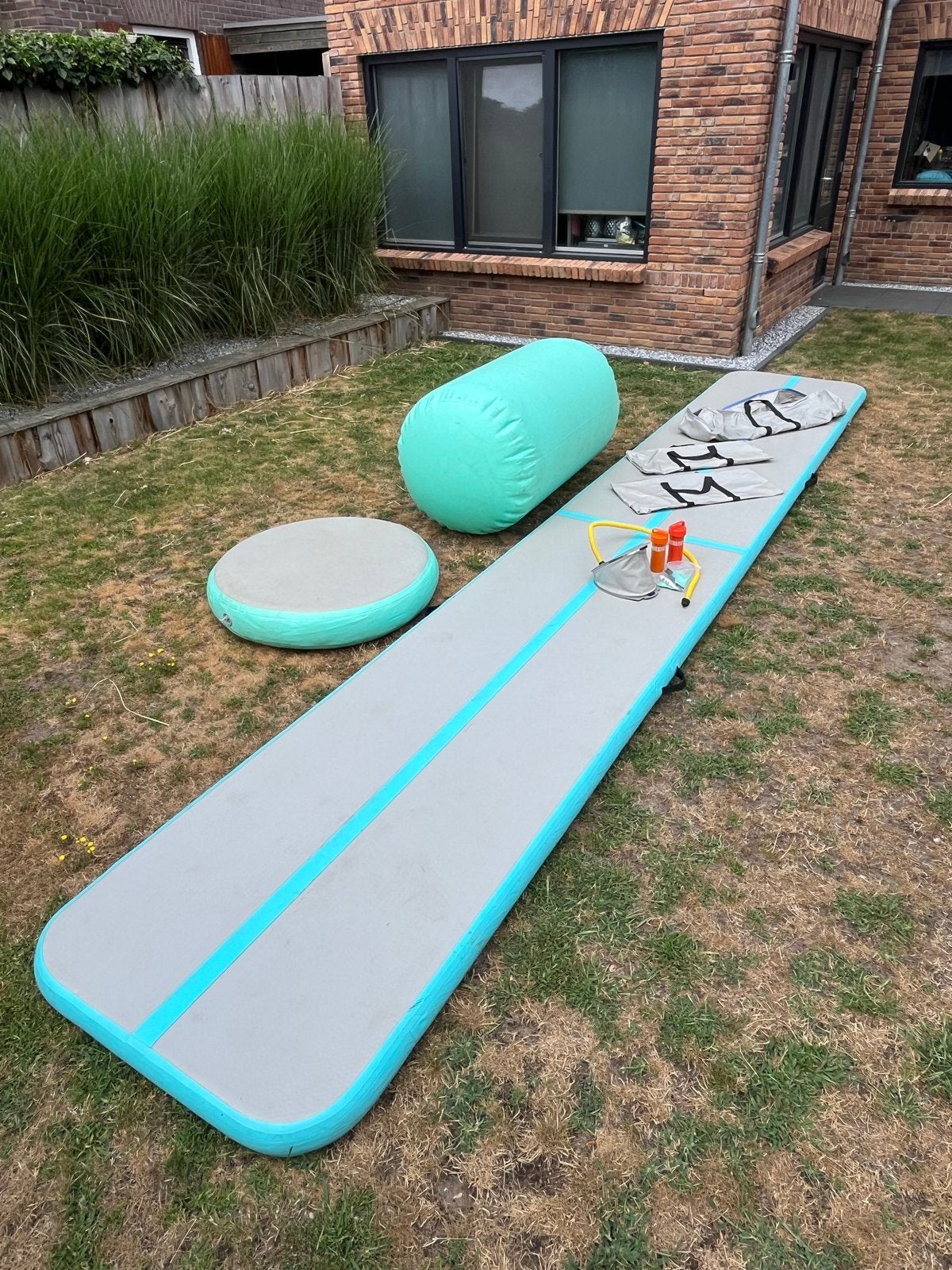 Airtrack set: 6m Airtrack, Airroll, Airboard + toebehoren, Ophalen, Gebruikt, Kindermaat 122 t/m 140, Meerkleurig