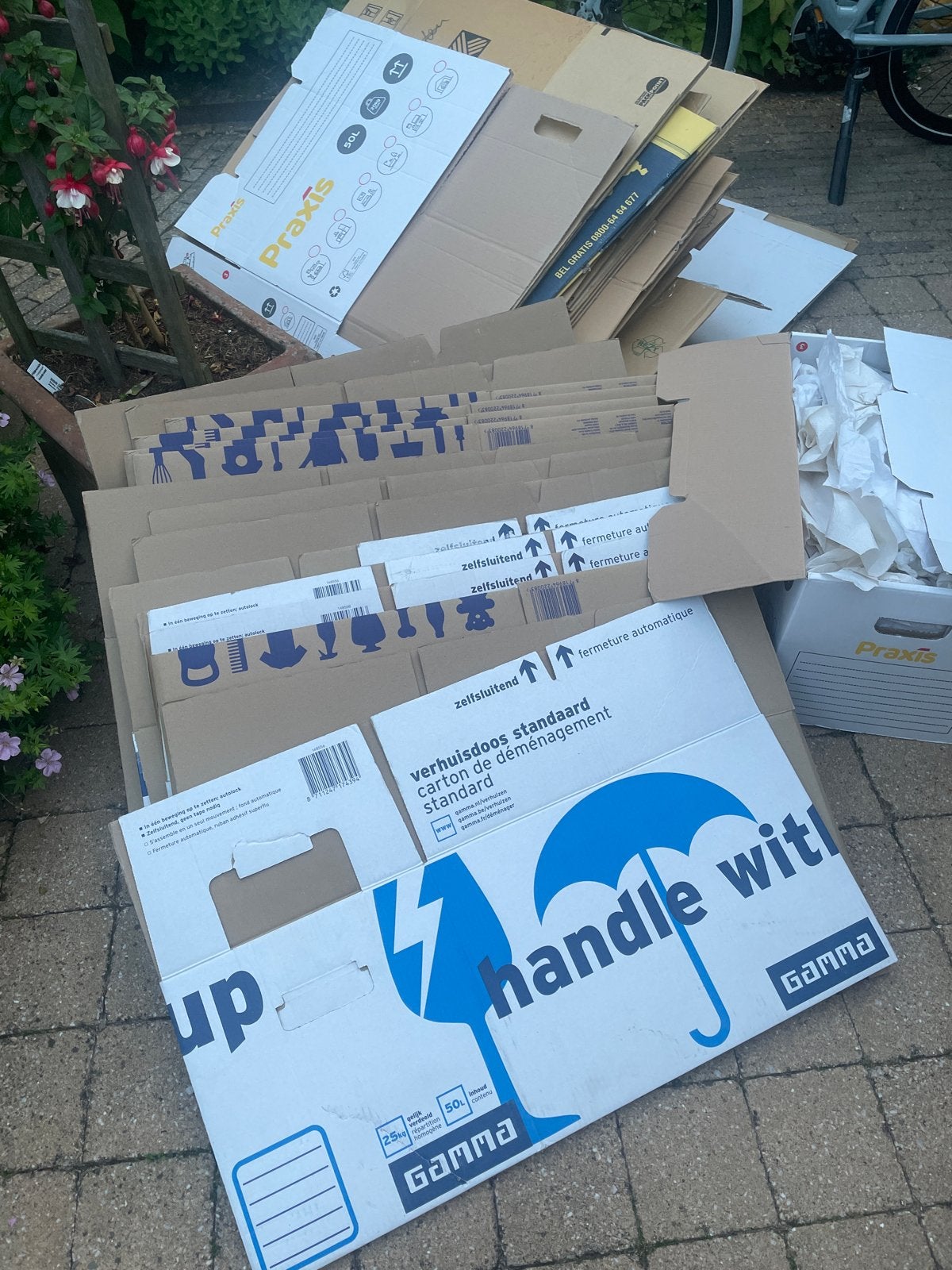 Verhuisdozen en dozen - Diverse maten ruim 30 stuks, Opvouwbaar, Ophalen of Verzenden, 35 tot 50 cm, Doos