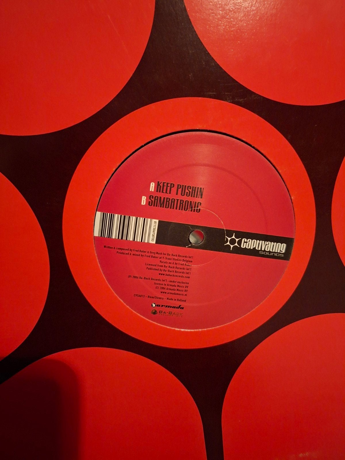 M.I.B. - Keep Pushin / Sambatronic - Captivating Sounds Viny, Cd's en Dvd's, Ophalen of Verzenden, Gebruikt, 12 inch, Dance