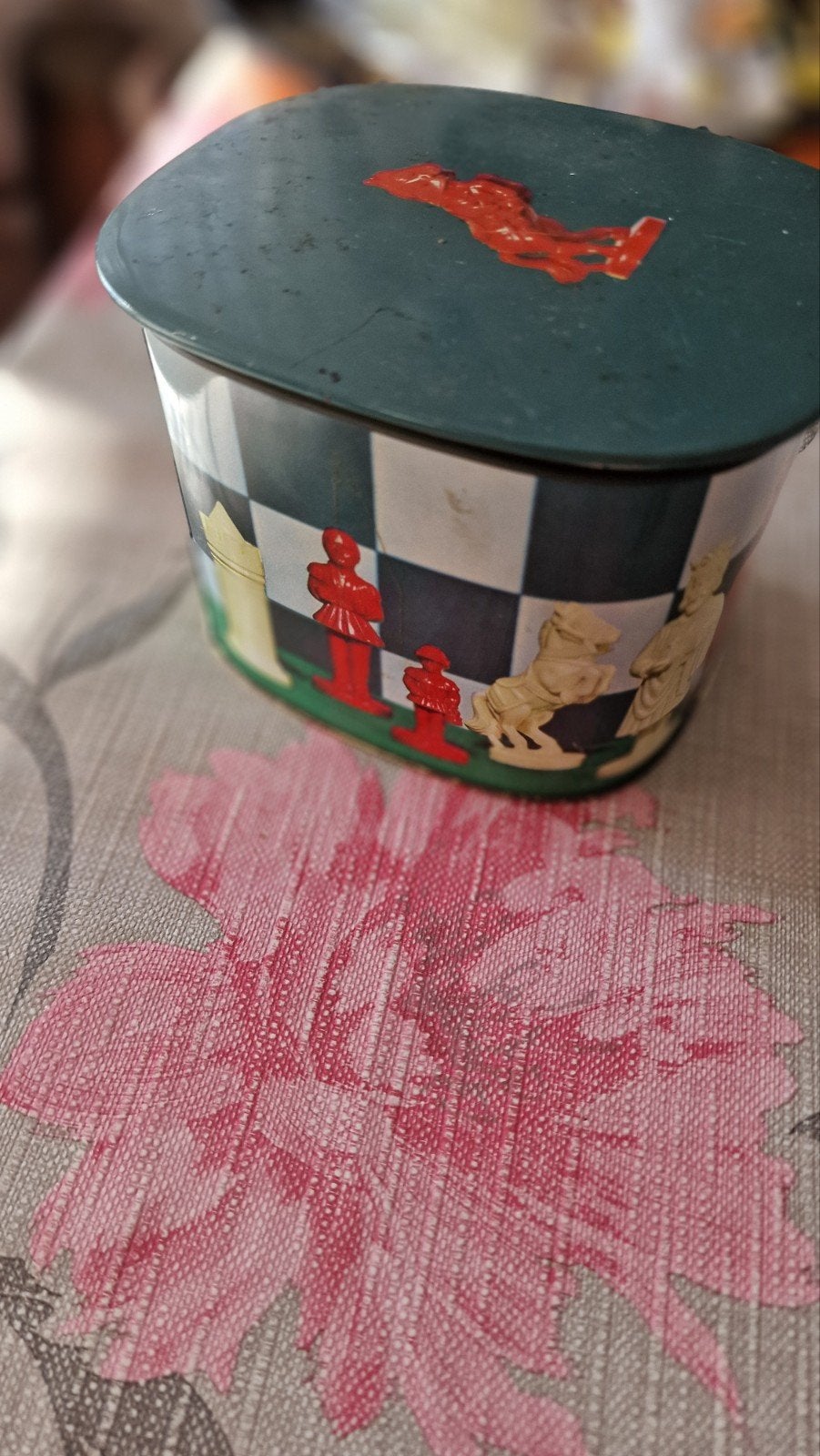Vintage Tomado trommeltje met kraaltjes - Made in Holland, Ophalen of Verzenden