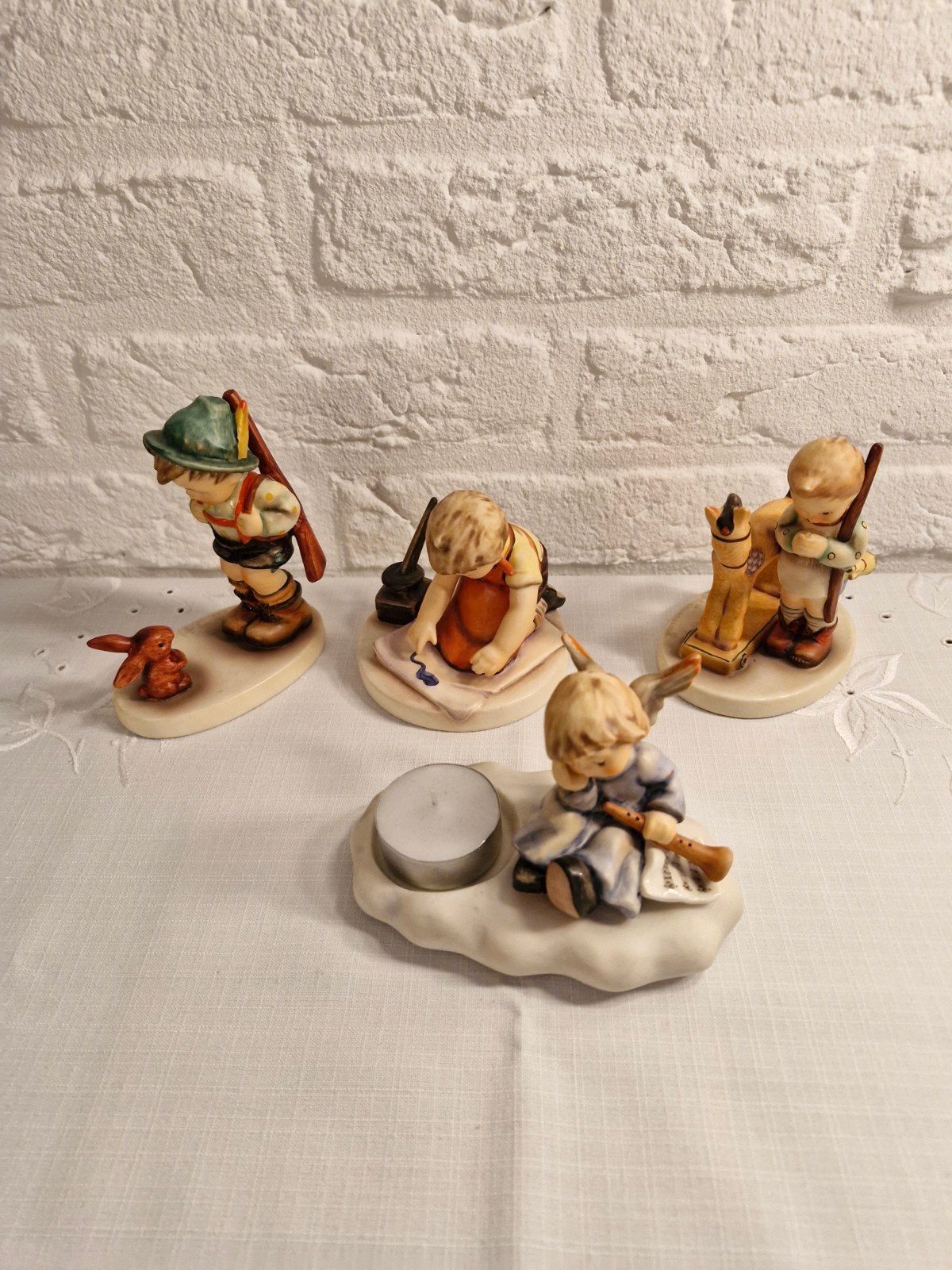 Hummel Goebel beeldjes, Ophalen of Verzenden