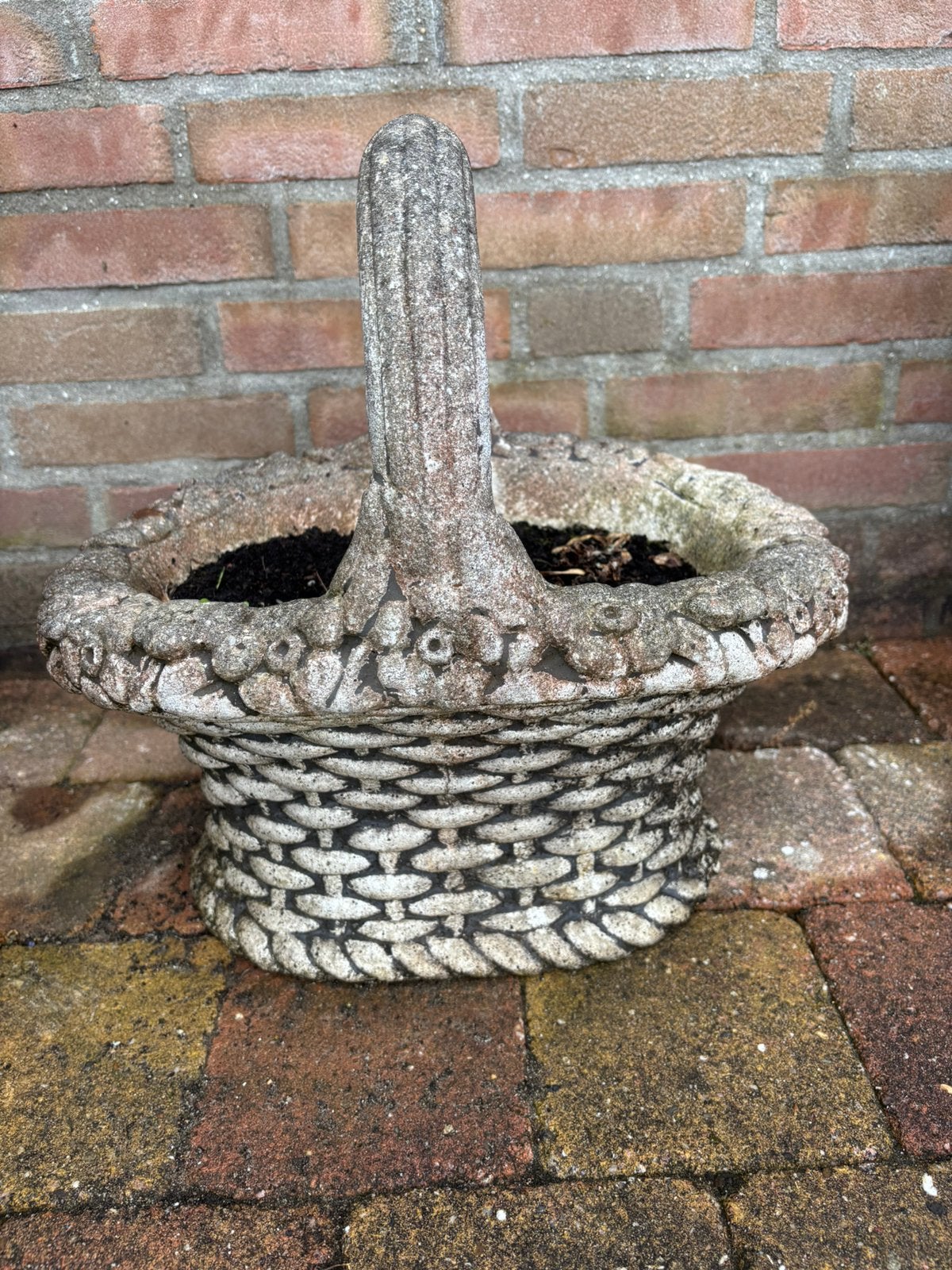 Bloempot in mandvorm van steen/ beton, Ophalen, Gebruikt, Minder dan 30 cm, Minder dan 60 cm