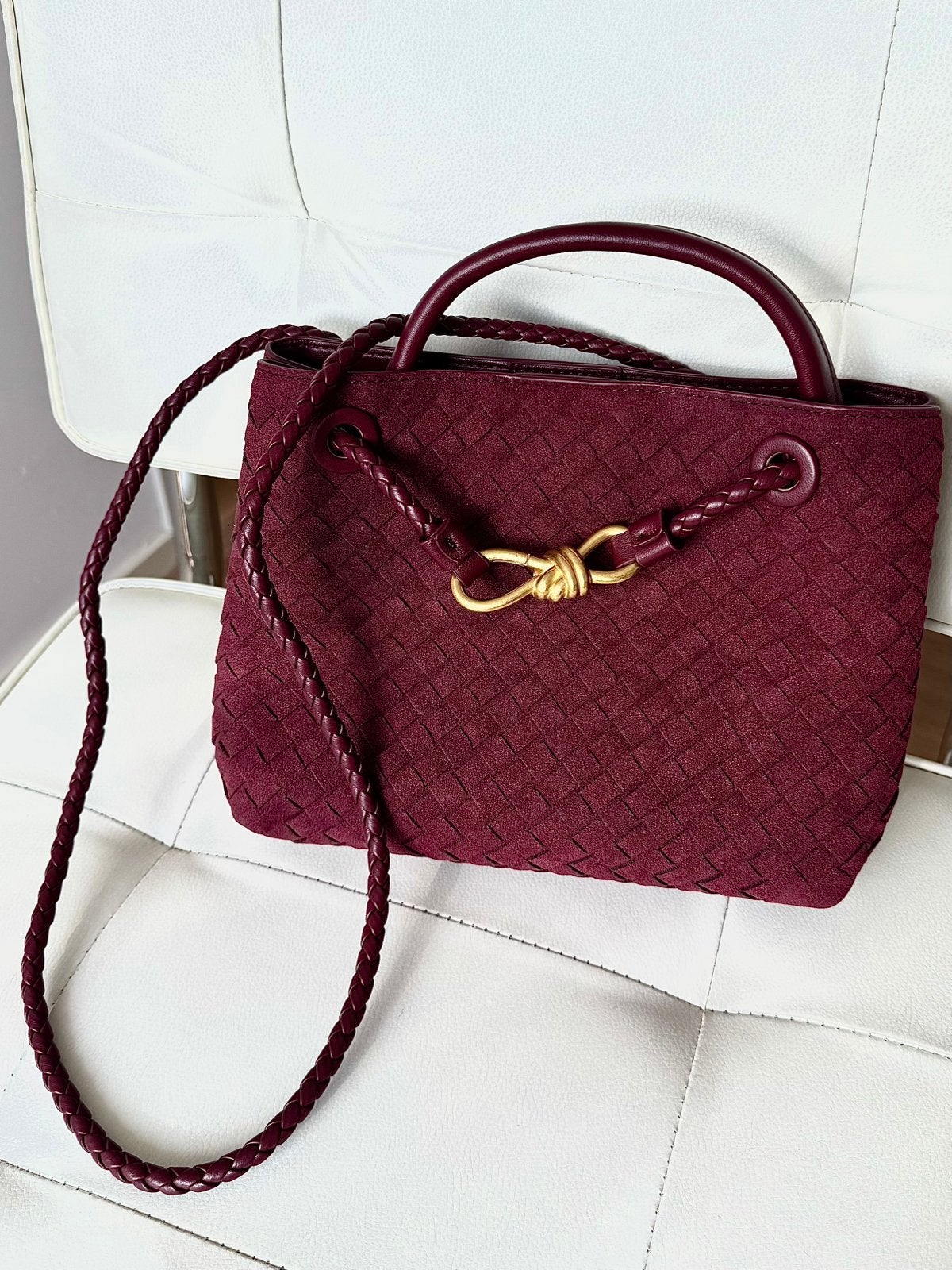 Suède gevlochten tas kleur: Burgundy diep Rood, Verzenden, Zo goed als nieuw, Rood, Handtas