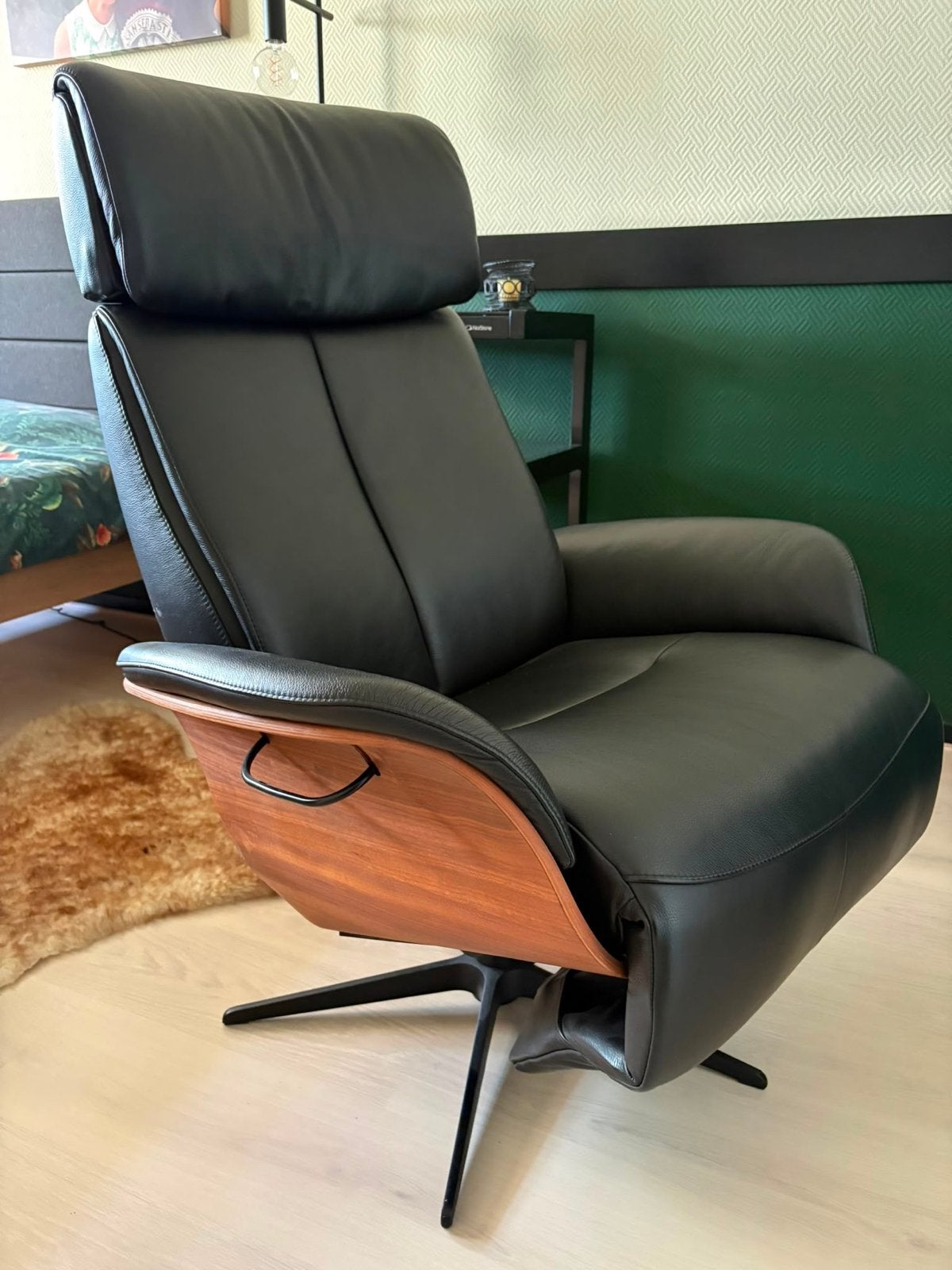 Leren fauteuil van Eijerkamp - Zo goed als nieuw, Ophalen, Zo goed als nieuw, 50 tot 75 cm, Leer