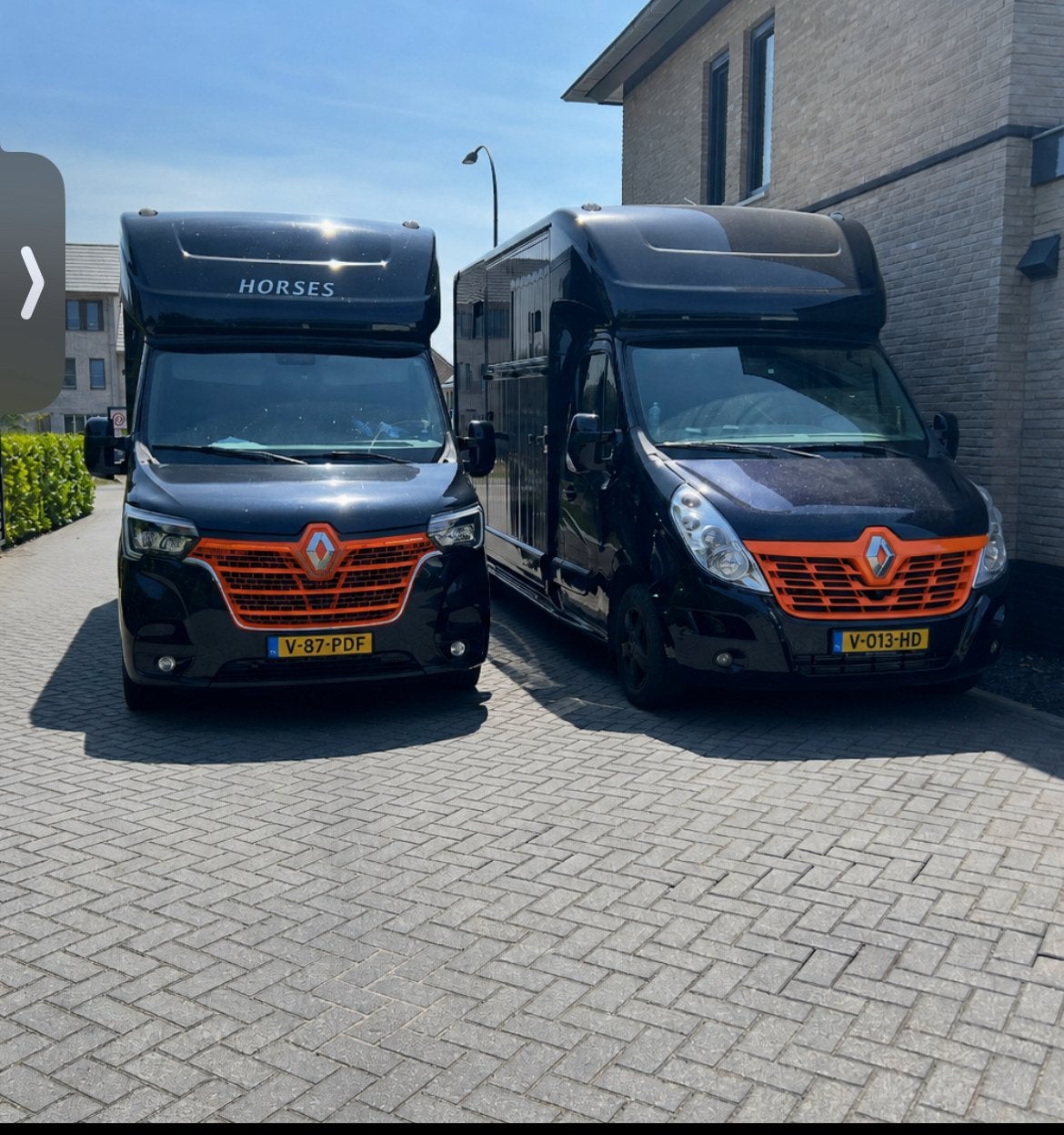 TE HUUR – 2 Paards wagen