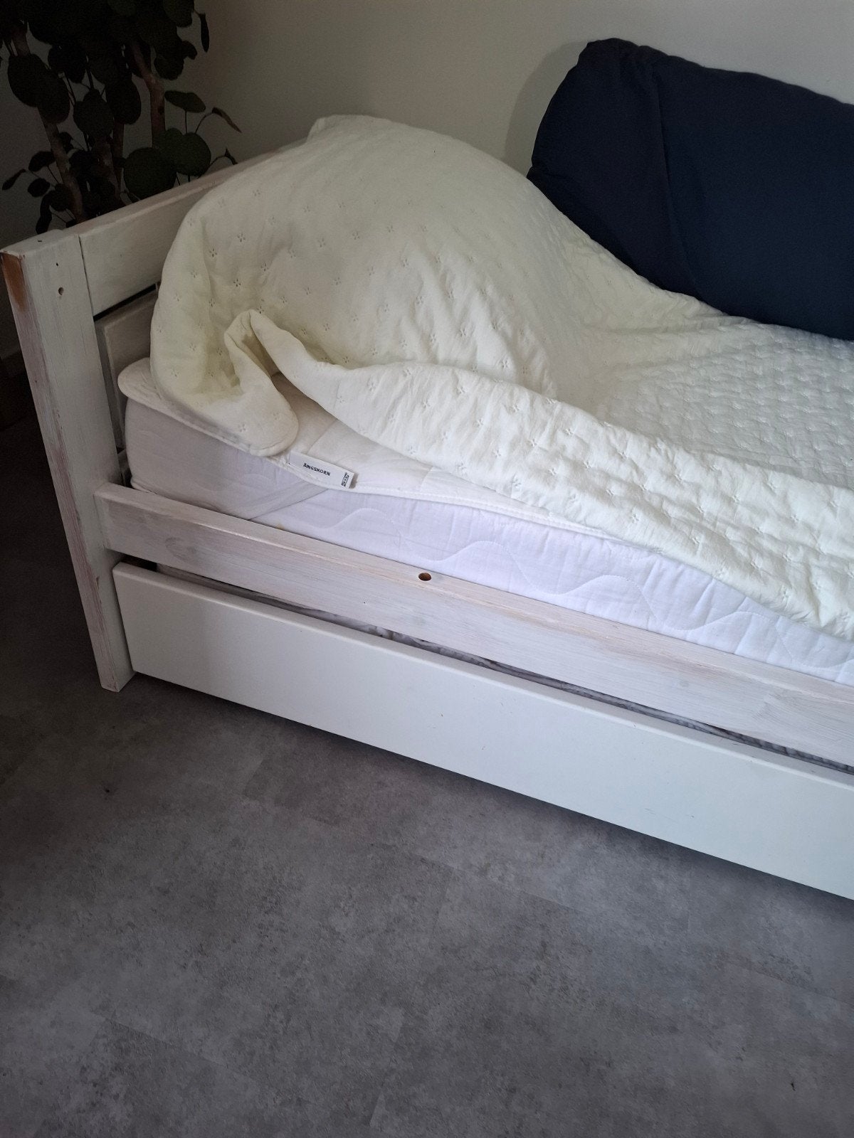 Lifetime bed whitewash met gebruikerssporen, Ophalen, Gebruikt, 90 cm, Eenpersoons