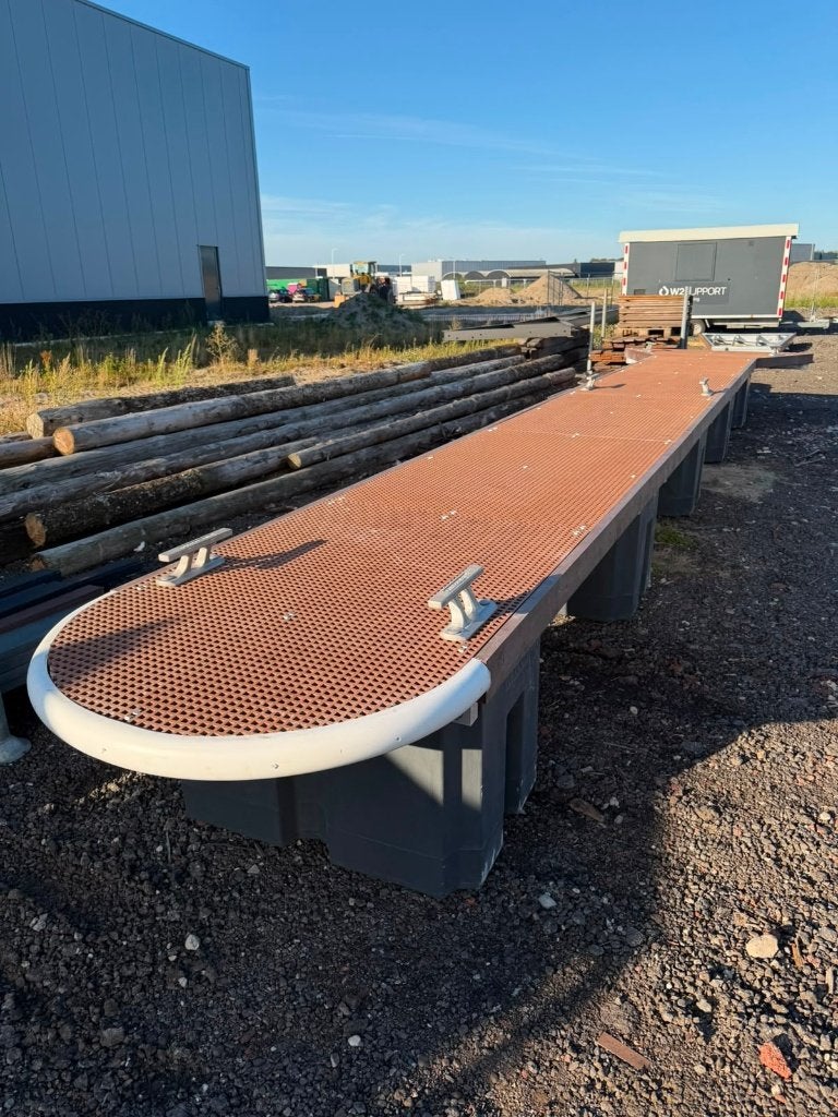 Div. lengtes Aluminium vingerpieren Hardhout of GVK dek, Ophalen, Nieuw, Overige typen