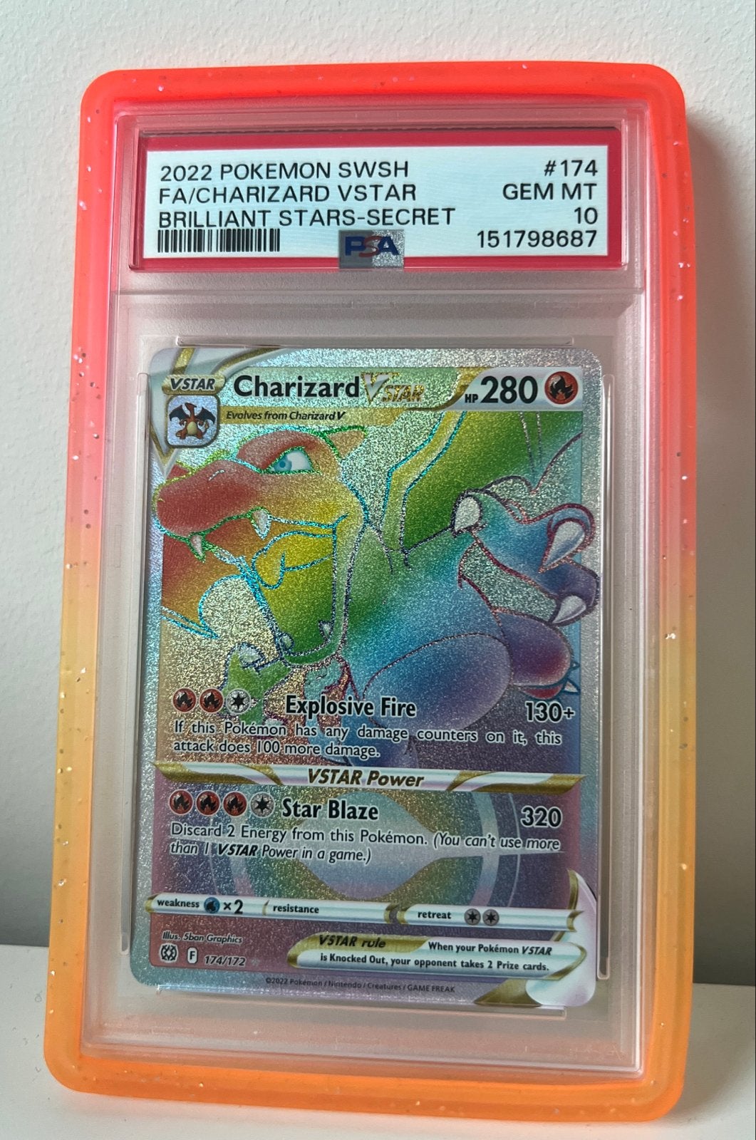 Charizard VSTAR PSA 10 - Brilliant Stars Secret Rare, Ophalen of Verzenden, Zo goed als nieuw, Losse kaart, Foil