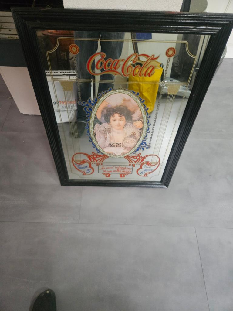 2 grote oude Coca-Cola spiegels., Ophalen of Verzenden, Rechthoekig, 50 tot 100 cm, Minder dan 100 cm