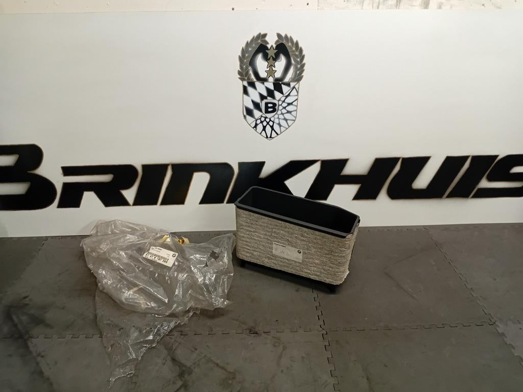 BMW E39 TOURING OPBERGVAK KOFFERBAK LINKS 51478187265 NIEUW, Ophalen of Verzenden, BMW, .., ..