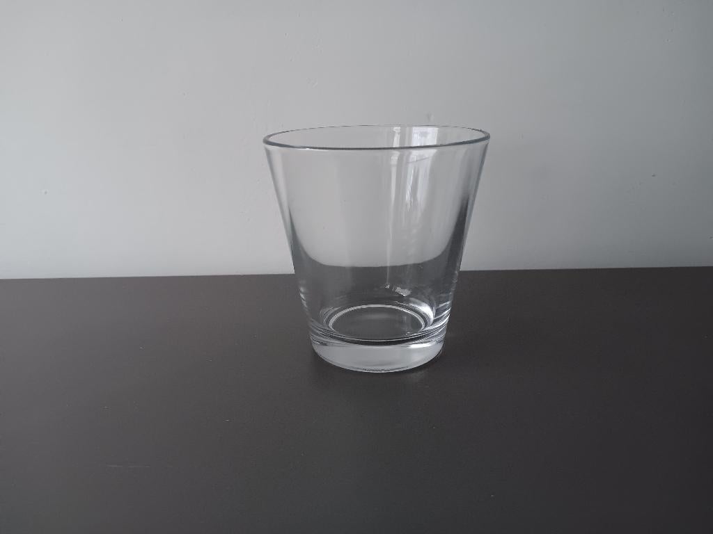 Helder drinkglas, Verzamelen, Glas en Borrelglaasjes, Ophalen of Verzenden, Gebruikt, Waterglas