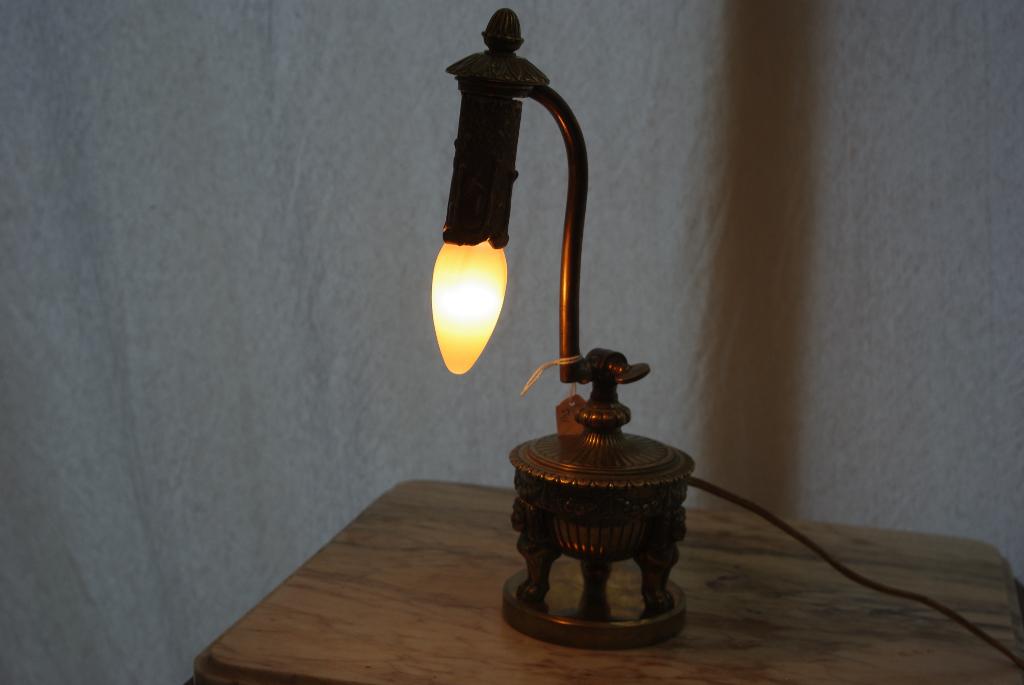 Lamp Frankrijk ( Empire Antiek, Ophalen of Verzenden