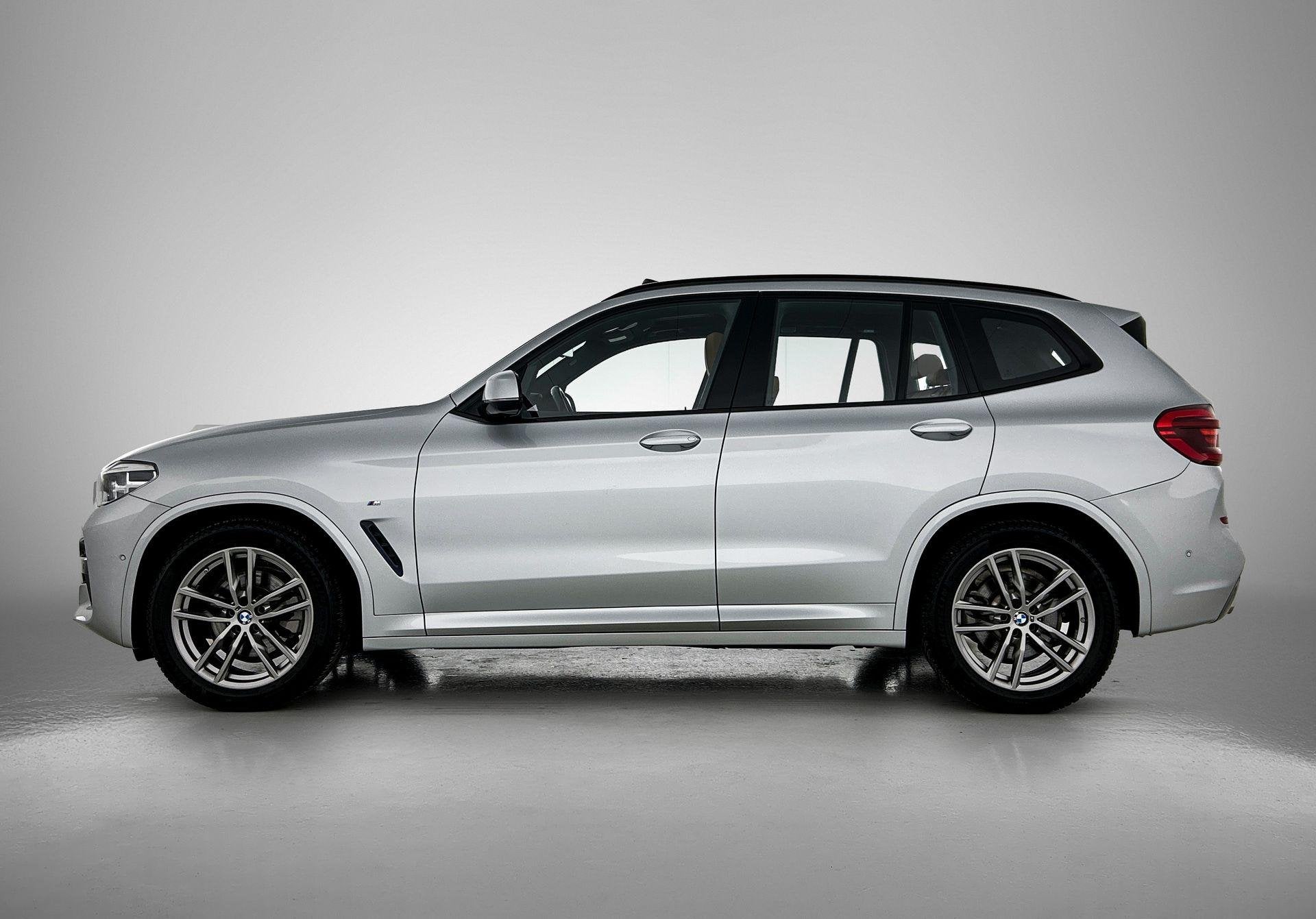 BMW X3 sDrive20i Launch Edition High Executive | M-SPORT PAK, Auto's, Automaat, 12 maanden, Achterwielaandrijving, Gebruikt