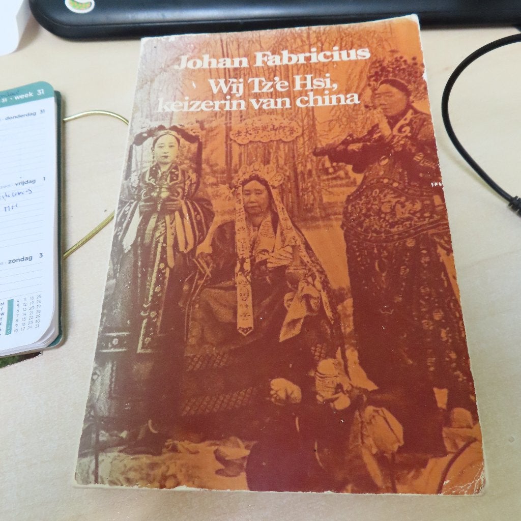 roman Johan Fabricius Wij Tz'e Hsi, keizerin van China, Boeken, Verzenden, Gelezen