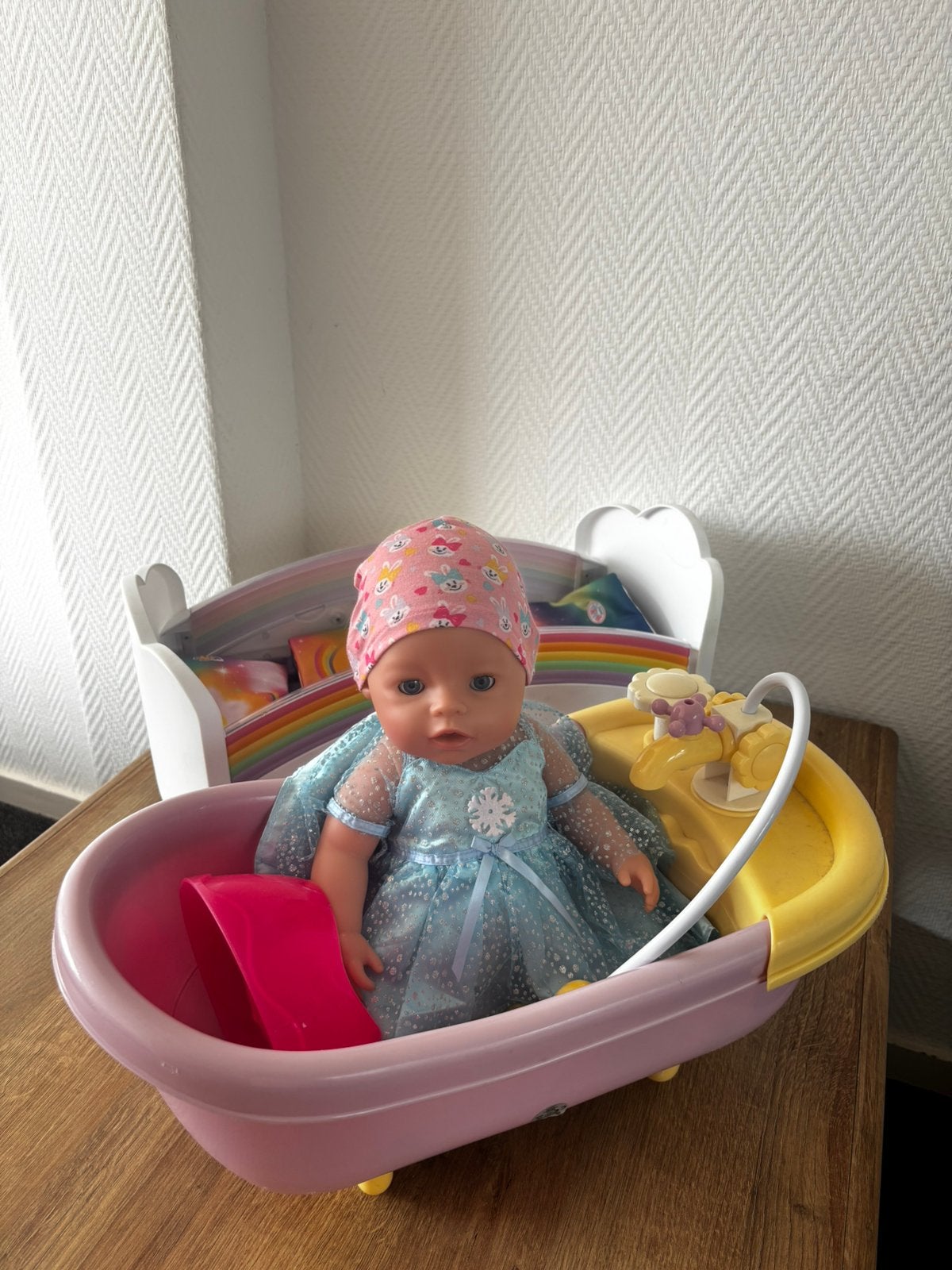 Baby born + extra's, Ophalen, Zo goed als nieuw, Babypop