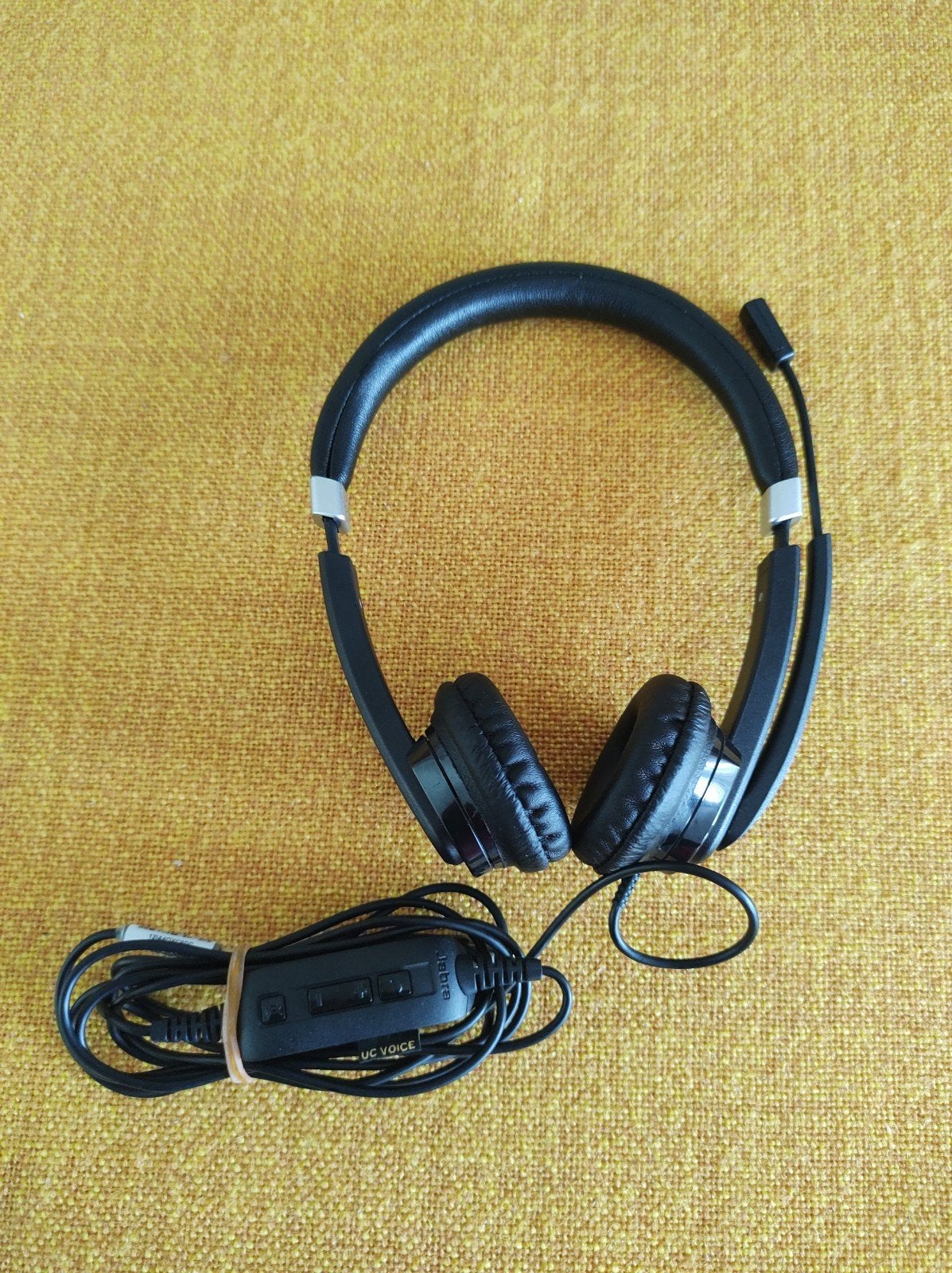 Jabra UC Voice 550 MS headset, Hoofdtelefoon met speaker., Ophalen of Verzenden, Zo goed als nieuw, Op oor (supra aural), Overige merken