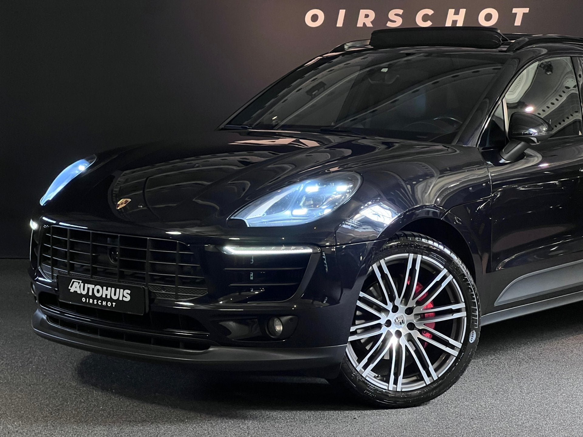 Porsche Macan 3.0 S Pano/Sport Chrono/ACC/Matrix LED/Carplay, Automaat, Gebruikt, Bedrijf, Vierwielaandrijving