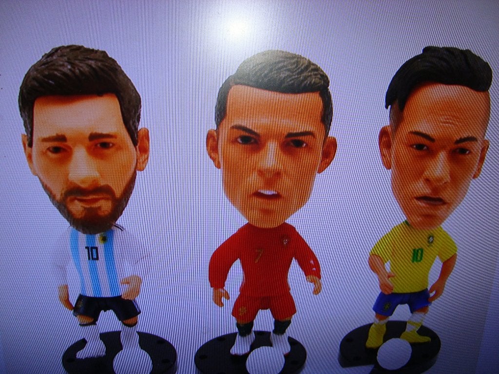 Prachtige RONALDO & NEYMAR Taartdecoraties voor € 7,95, Verzenden, Nieuw, Taarten, Versiering
