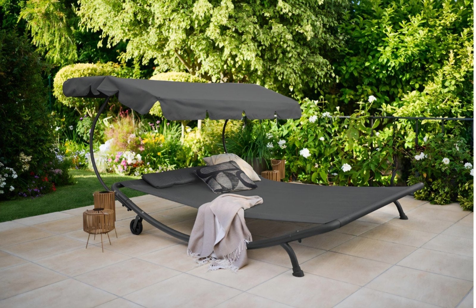 dubbel ligbed met zonnescherm - NIEUW, Tuin en Terras, Ophalen, Nieuw, Metaal, Verrijdbaar