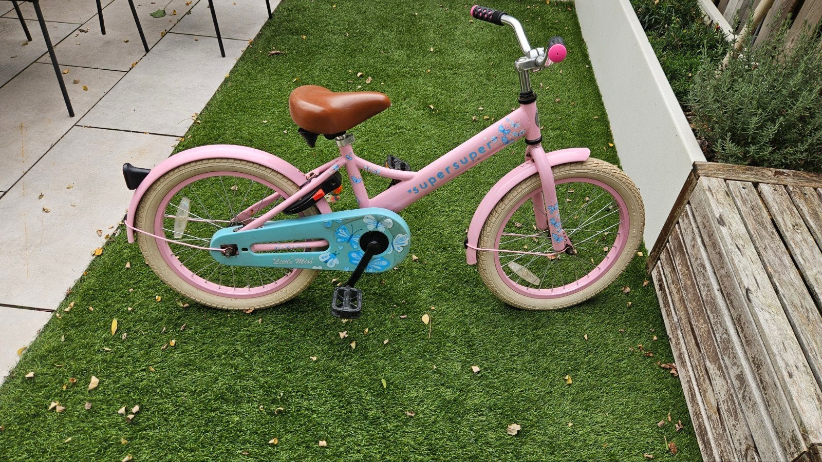 Mooie roze 18 inch kinderfiets met terugtraprem, Ophalen, Gebruikt, Terugtraprem, 16 tot 20 inch