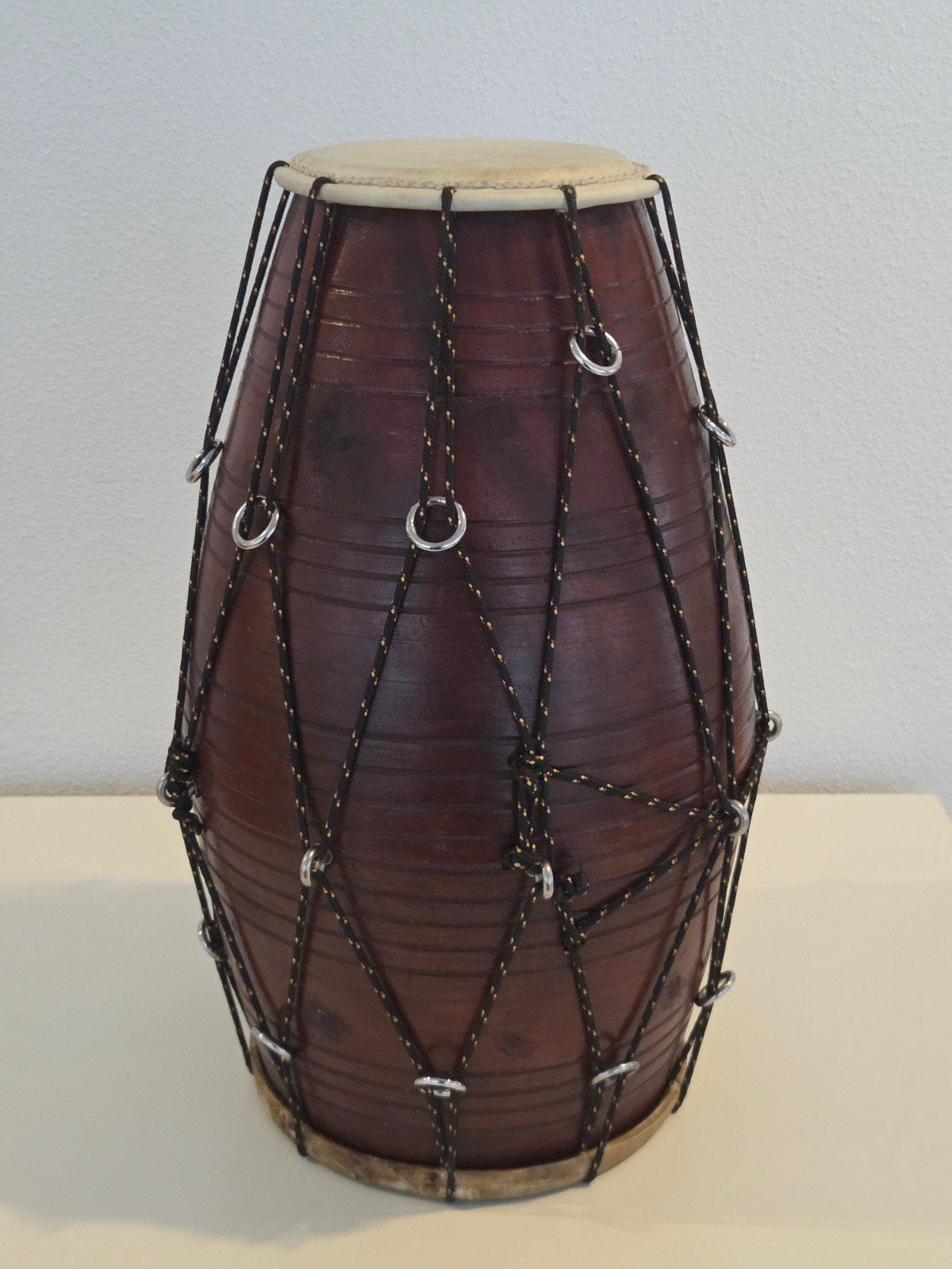 Mahonie Dholak te koop, Muziek en Instrumenten, Ophalen of Verzenden, Trommel