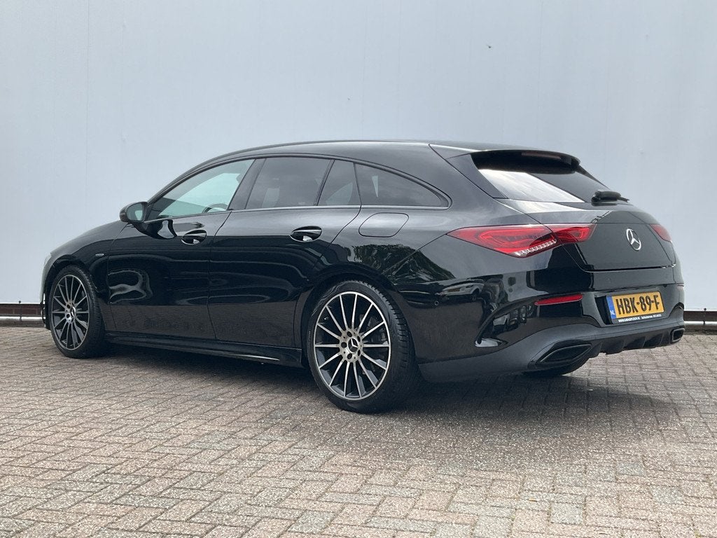 Mercedes-Benz CLA-Klasse Shooting Brake 200 Premium Plus AMG, Auto's, CLA, 730 kg, Gebruikt, 4 cilinders