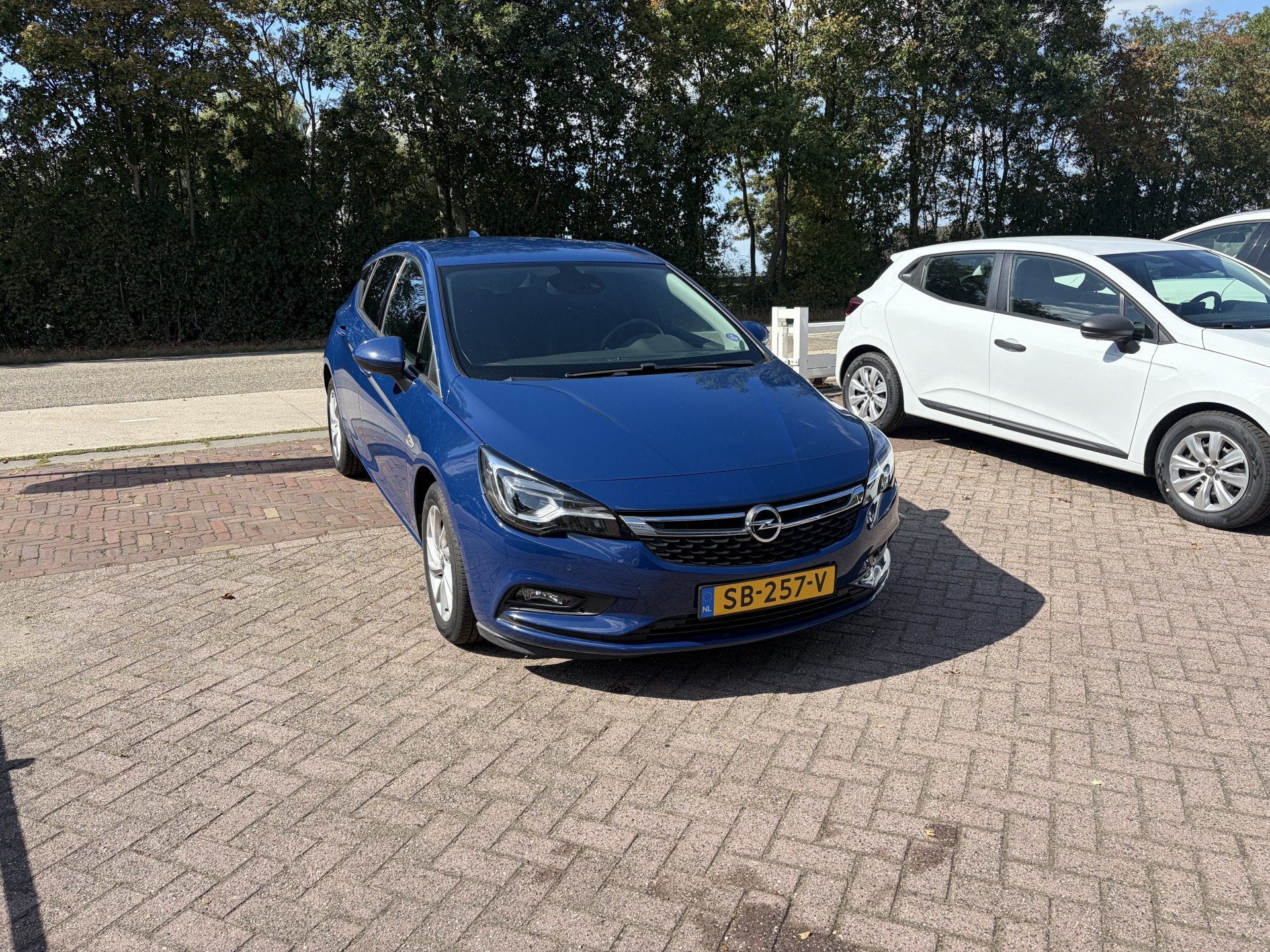 Opel Astra 1.4 Innovation CLIMA CAMERA NAVI (bj 2018), Auto's, Gebruikt, 4 cilinders, 150 pk, Blauw