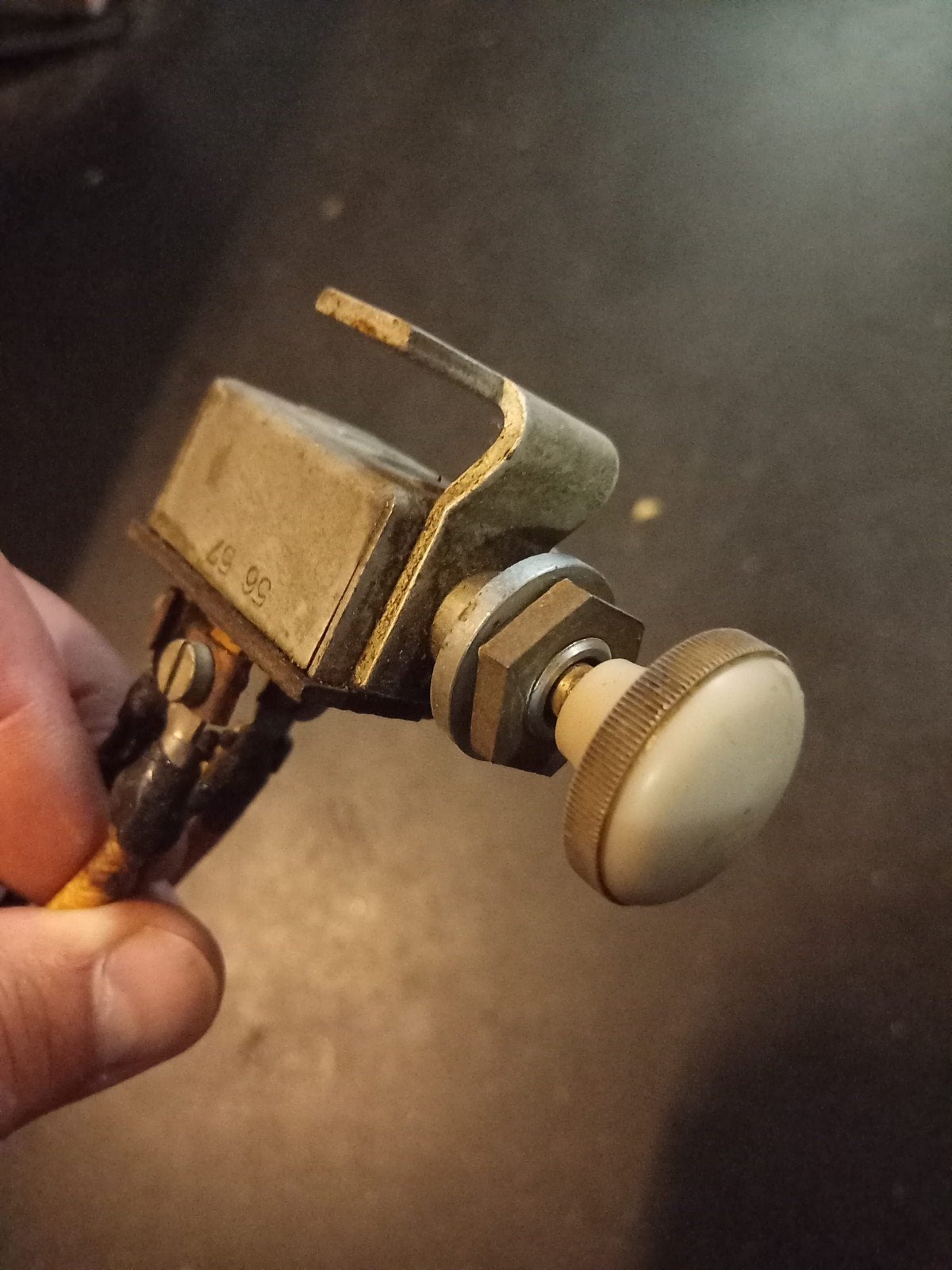 oldtimer trekschakelaar wit knop, Ophalen of Verzenden