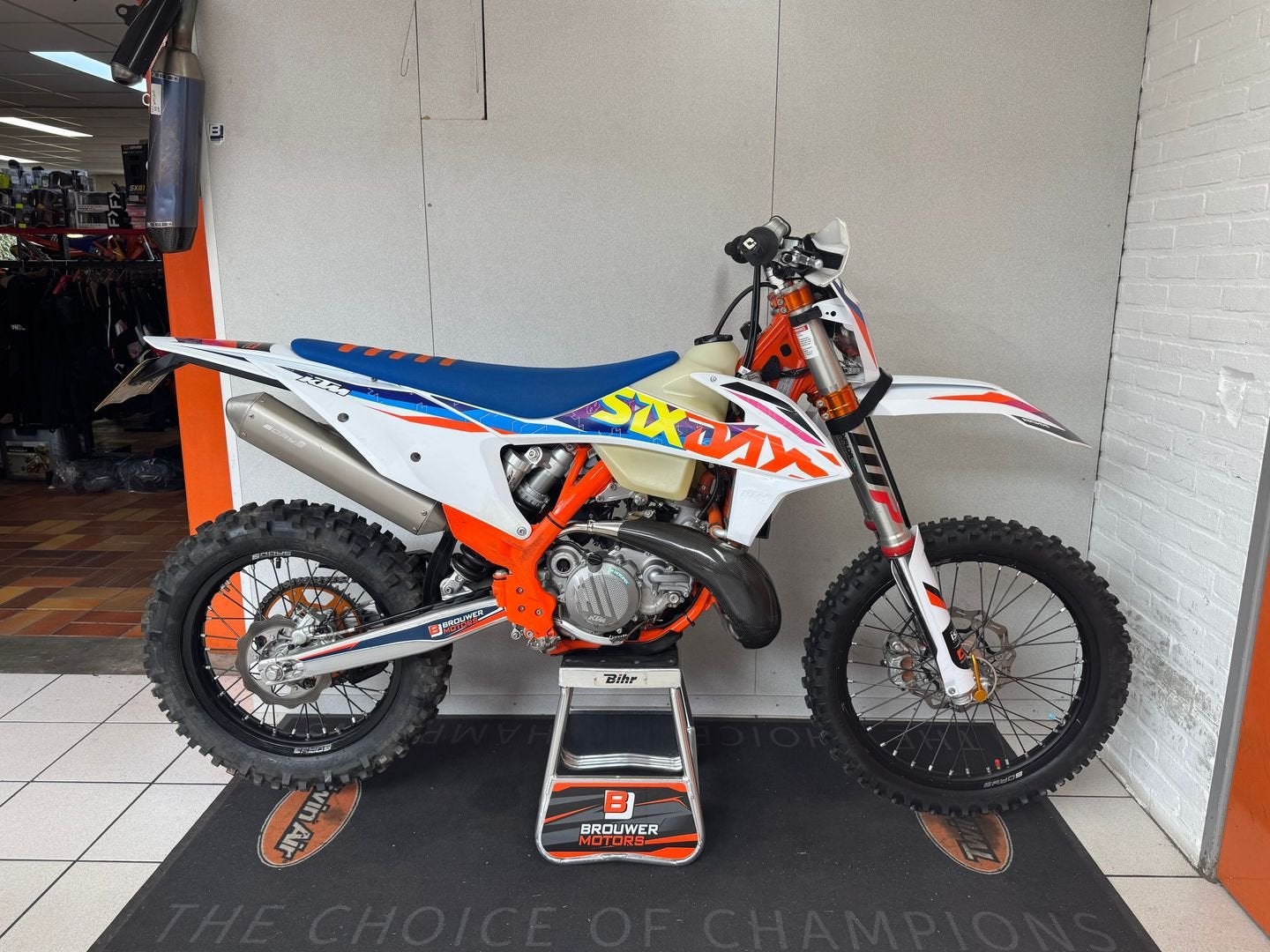 KTM 250 EXC TPI SIX DAYS (bj 2022) Lage km-stand, Motoren, Motoren | KTM, KTM, Bedrijf, Onbekend, Enduro