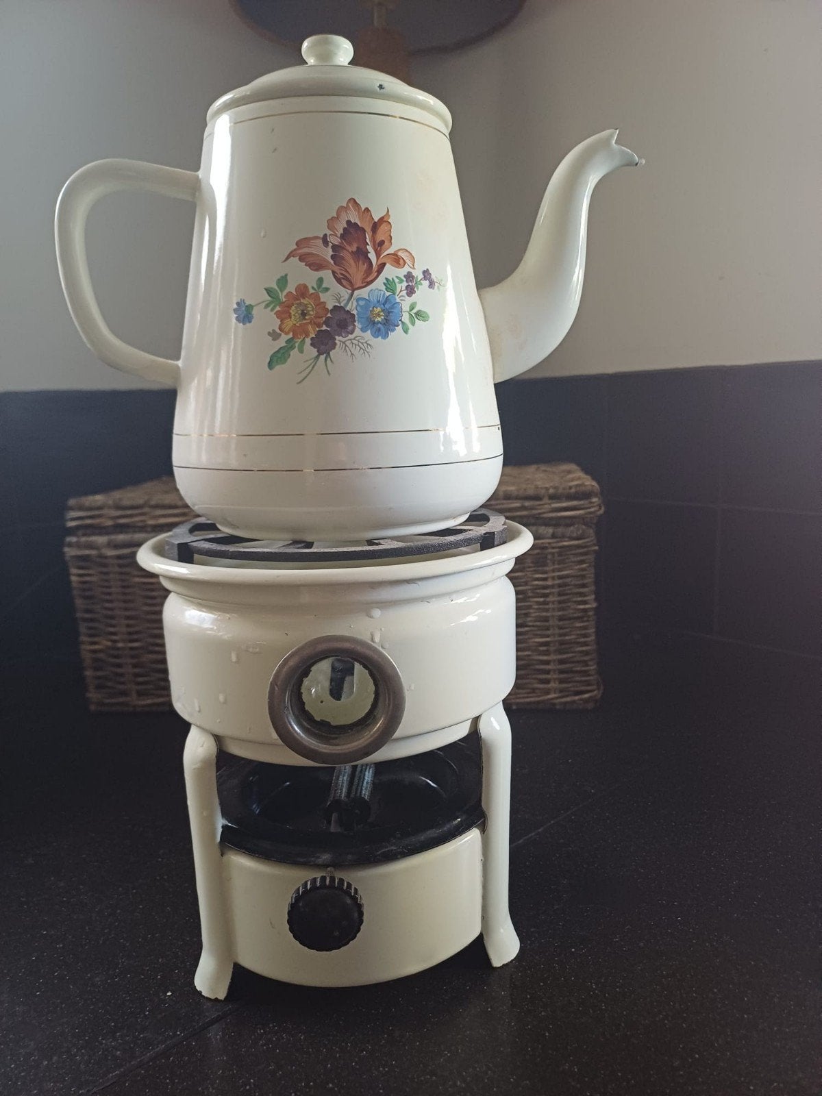 Vintage emaille koffiekan met rechaud, bloemmotief, Ophalen of Verzenden