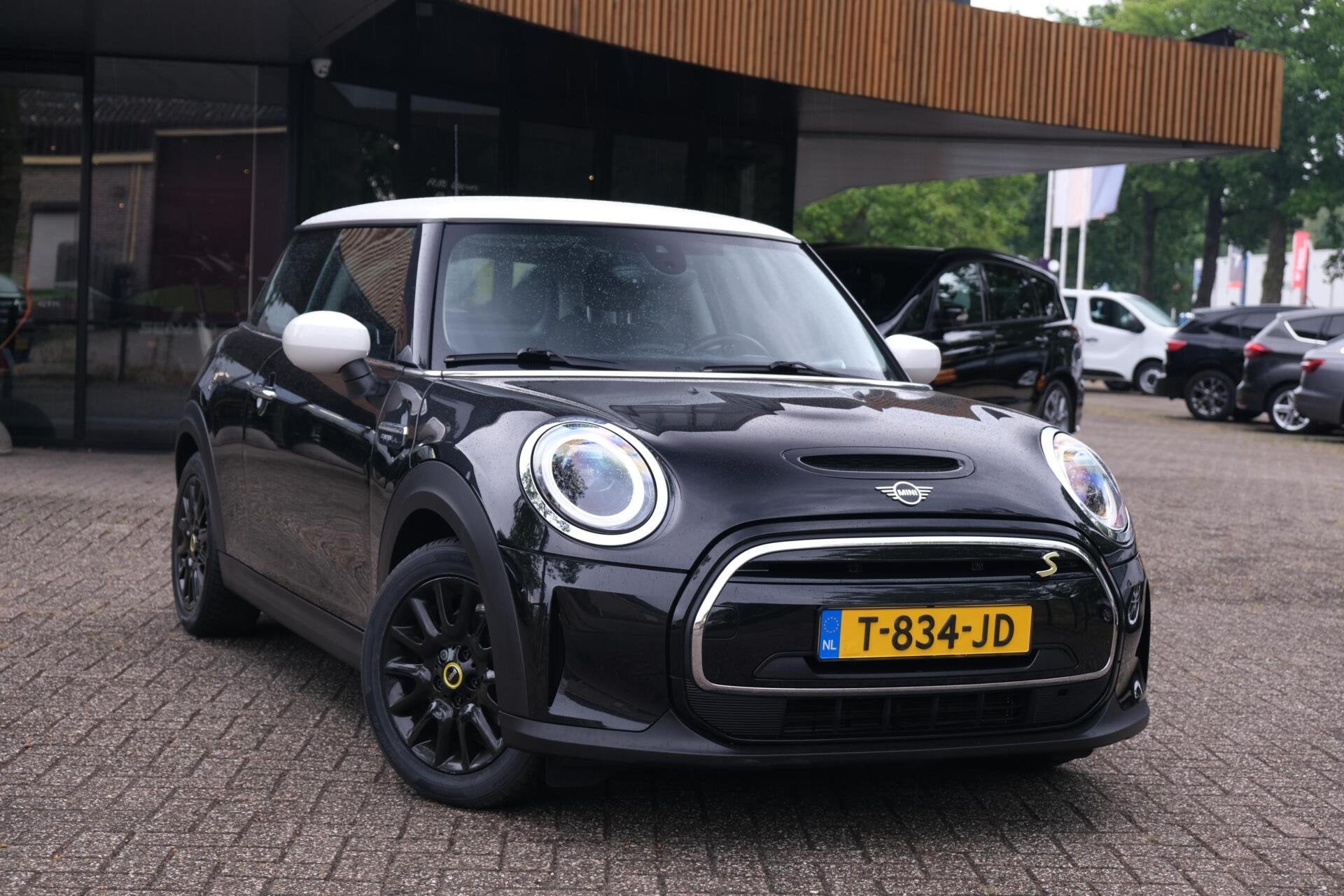 Mini Electric Camden Go Edition 33 kWh|Rijklaar!|SoH100%|Sto, Auto's, 1340 kg, 33 kWh, 4 stoelen, Parkeersensor