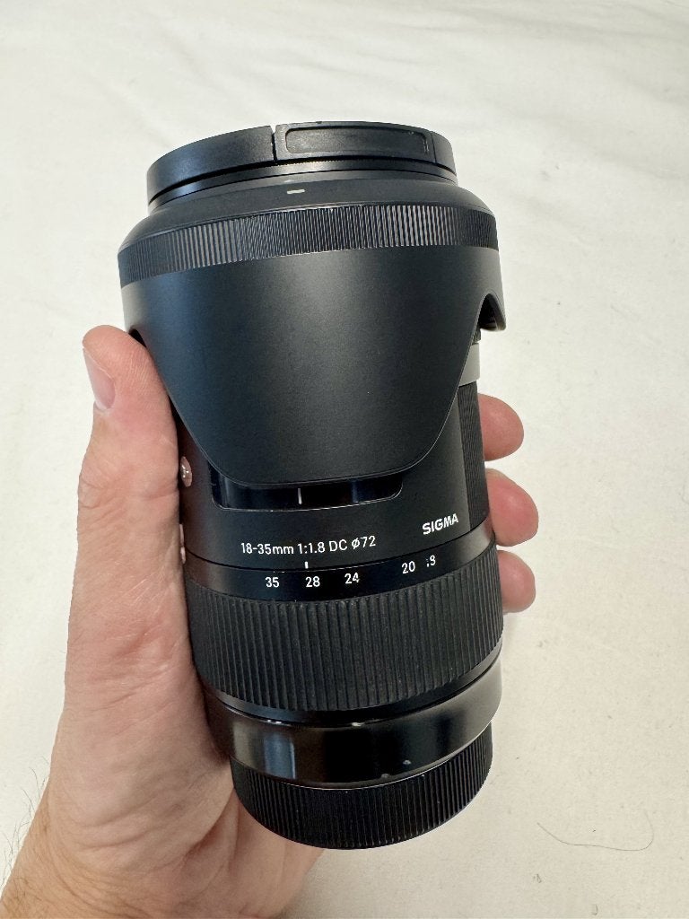 Sigma 18-35mm F1.8 DC Art lens (Canon EF-S), Audio, Tv en Foto, Fotografie | Lenzen en Objectieven, Ophalen, Zo goed als nieuw