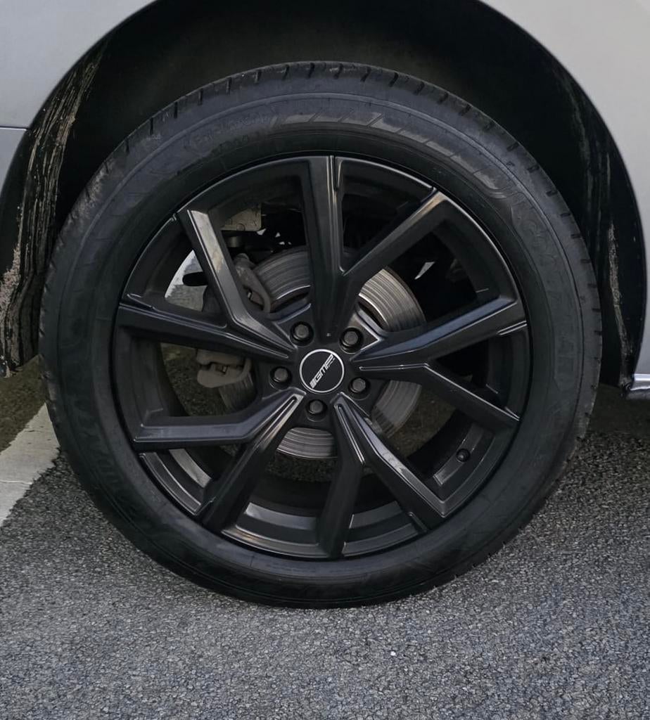 235/50/19C 5x108, Bestelwagen, 235 mm, Band(en), Zomerbanden