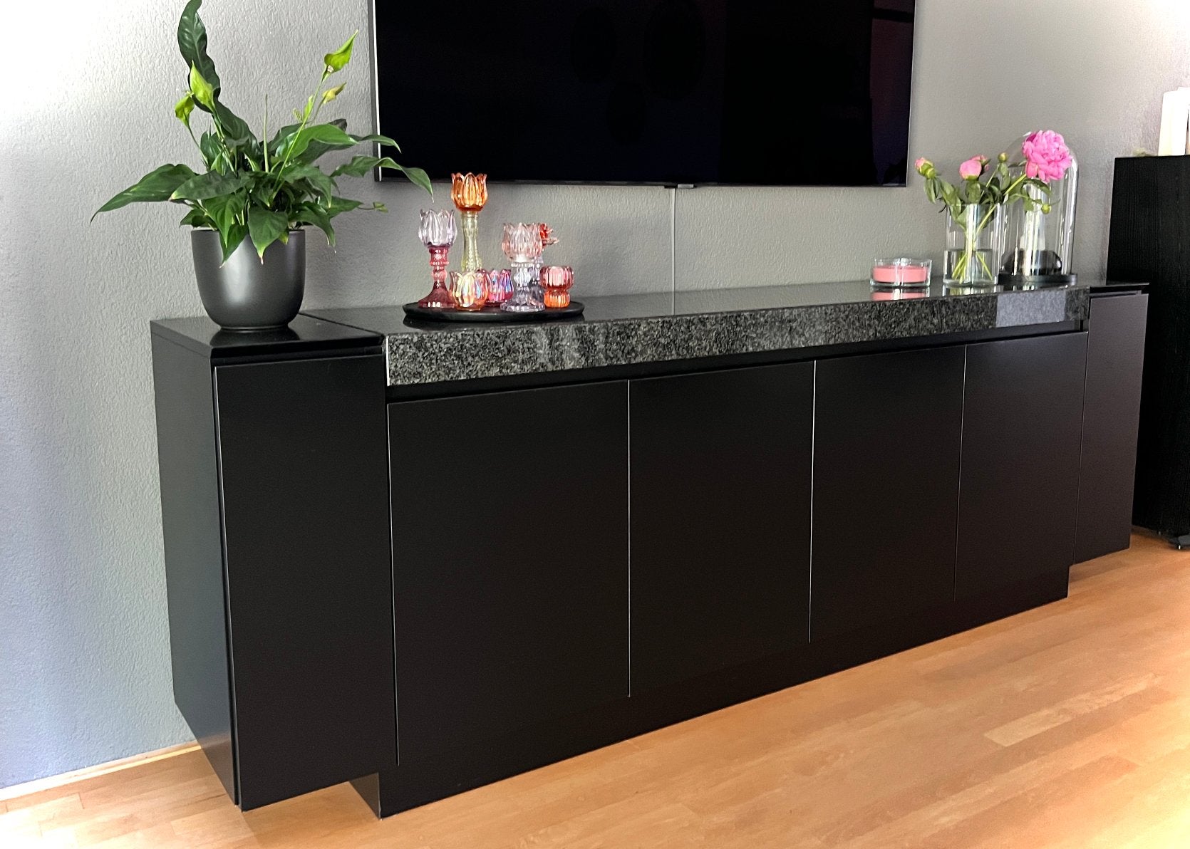 Prachtig Dressoir Graniet Zwart, Ophalen, Zo goed als nieuw, 25 tot 50 cm