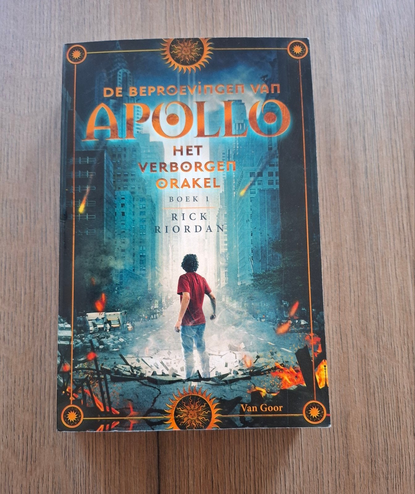 De Beproevingen van Apollo: Het Verborgen Orakel (Boek 1), Boeken, Ophalen, Gelezen