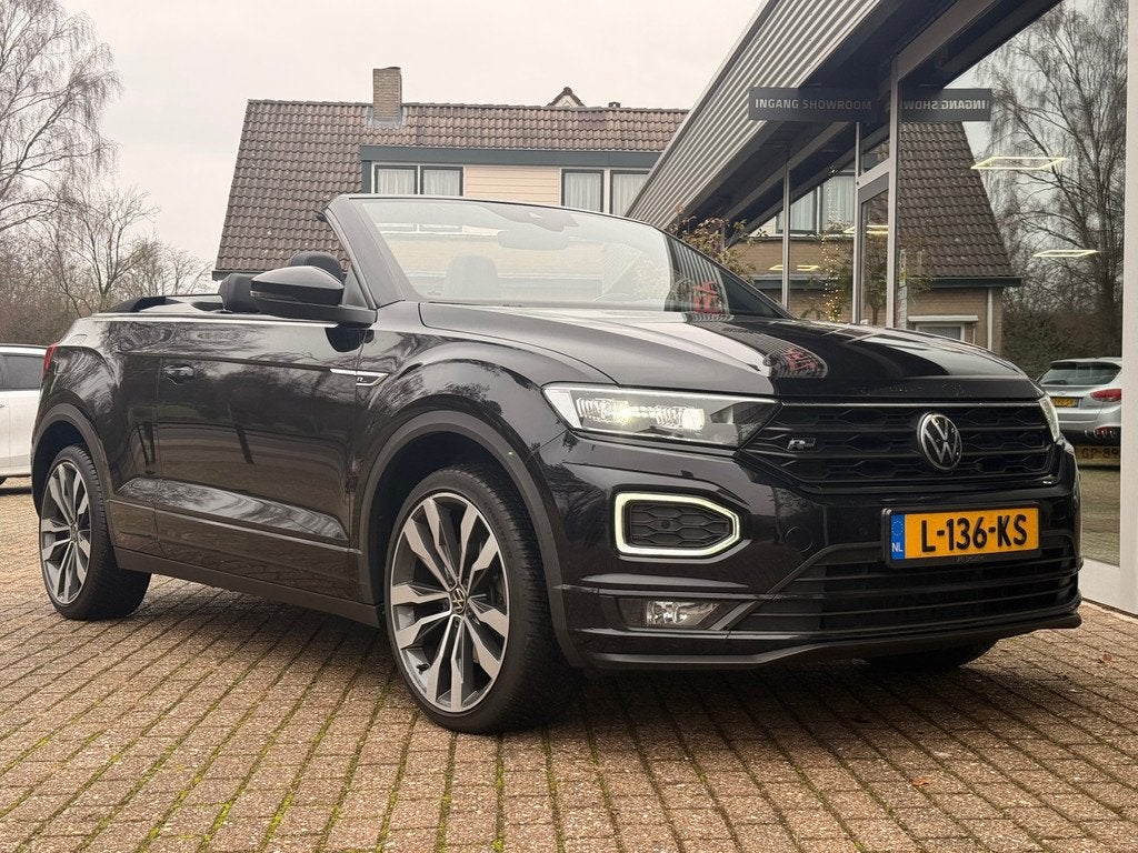 Volkswagen T-Roc Cabrio 1.5 TSI R-Line l DSG l Adapt cruise, Auto's, 4 cilinders, Zwart, Geïmporteerd, Automatische klimaatregeling