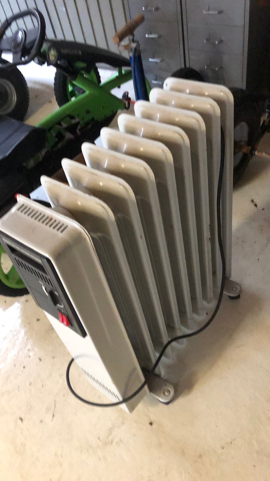 Elektrische radiator ( olie gevuld), Ophalen, 30 tot 80 cm, Radiator, Minder dan 60 cm