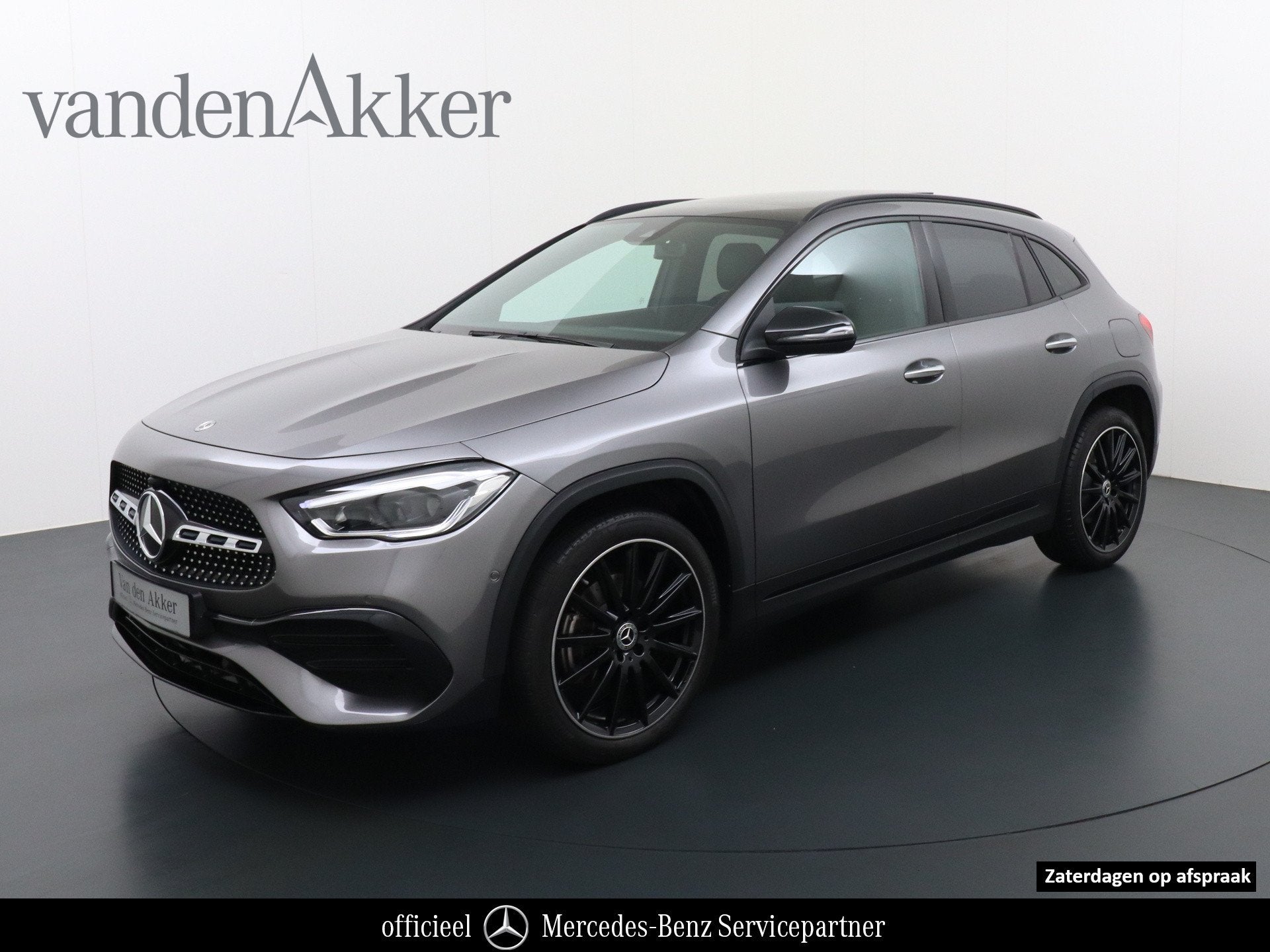 Mercedes-Benz GLA 250 e AMG // SoH 99,5% // Panoramadak // 2, Auto's, 12 maanden, 4 cilinders, 15 kWh, Bedrijf