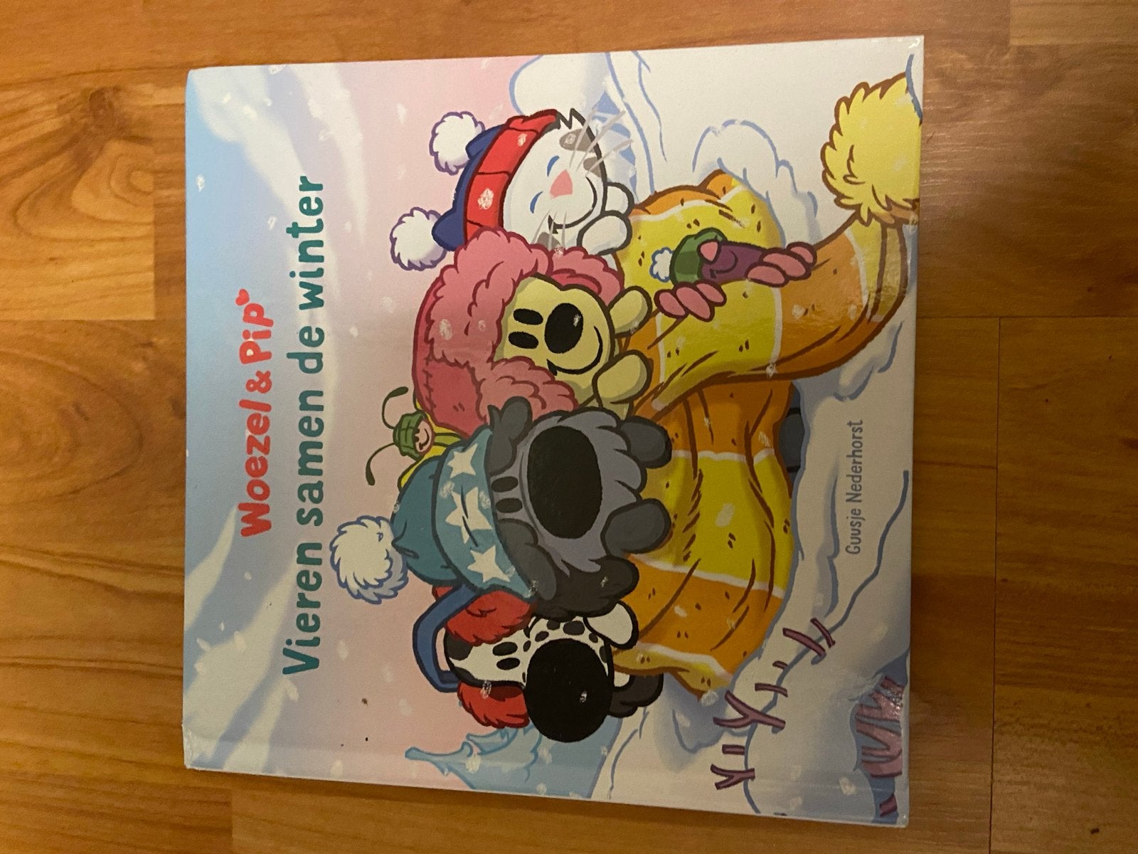 Woezel en Pip: Vieren samen de winter - Boek, Ophalen of Verzenden, Zo goed als nieuw, 2 tot 3 jaar