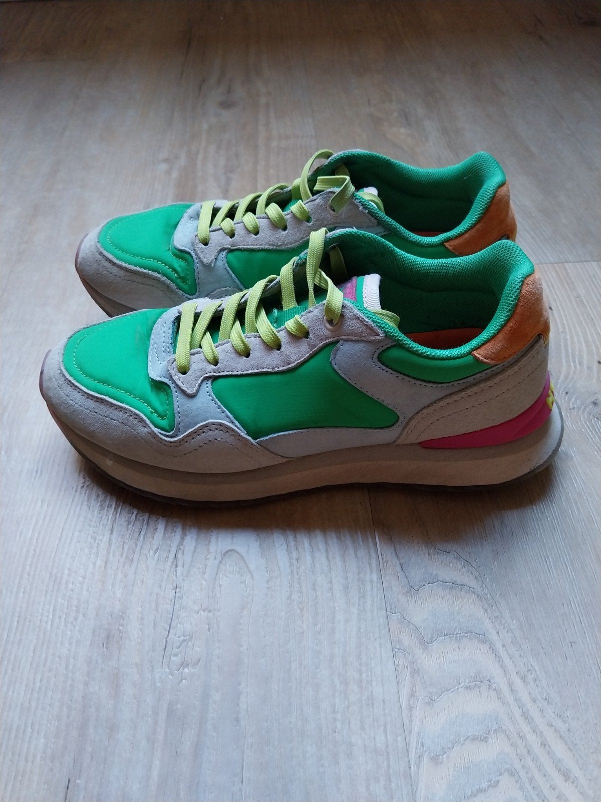 Hoff sneakers maat 37, Ophalen of Verzenden, Zo goed als nieuw, Sneakers of Gympen