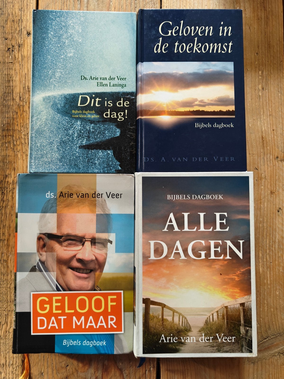 4 Dagboeken van Arie van der Veer., Ophalen of Verzenden, Zo goed als nieuw