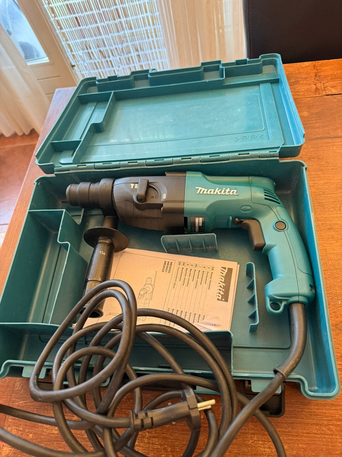 Te koop Makita HR2020  SDS BOORMACHINE, Ophalen of Verzenden, Nieuw, Boormachine