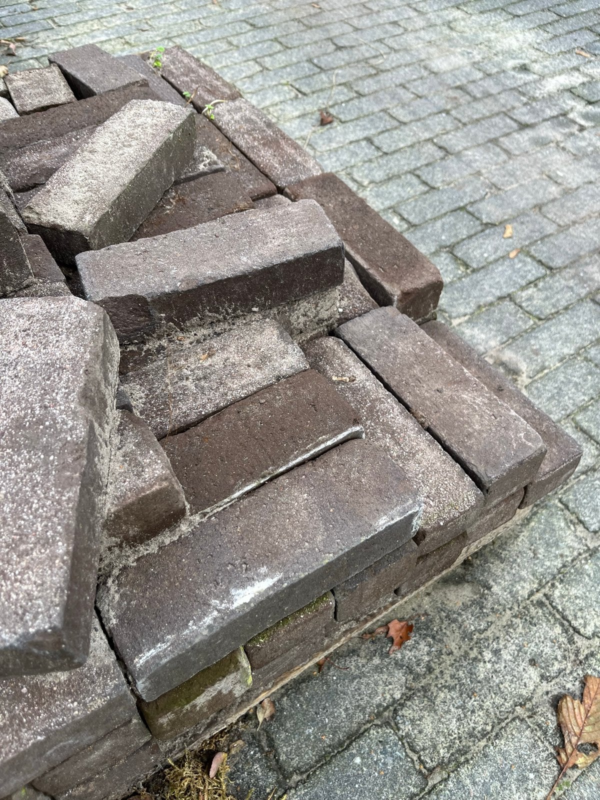Partij gebakken waaltjes - 20x6x5 cm, Ophalen, Gebruikt, Keramiek, Klinkers