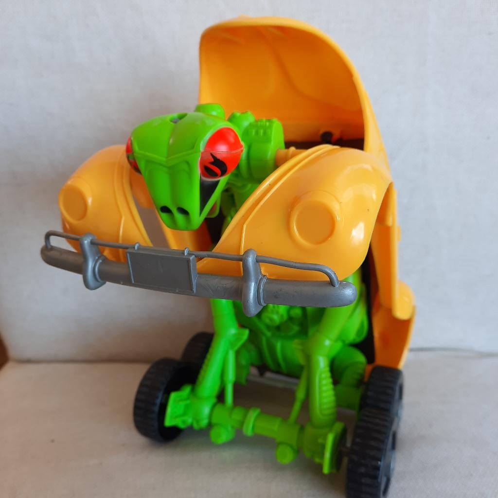 The real Gostbusters Beetle Car Transformer, Verzamelen, Transformers, Gebruikt, G1, Autobots, Ophalen of Verzenden