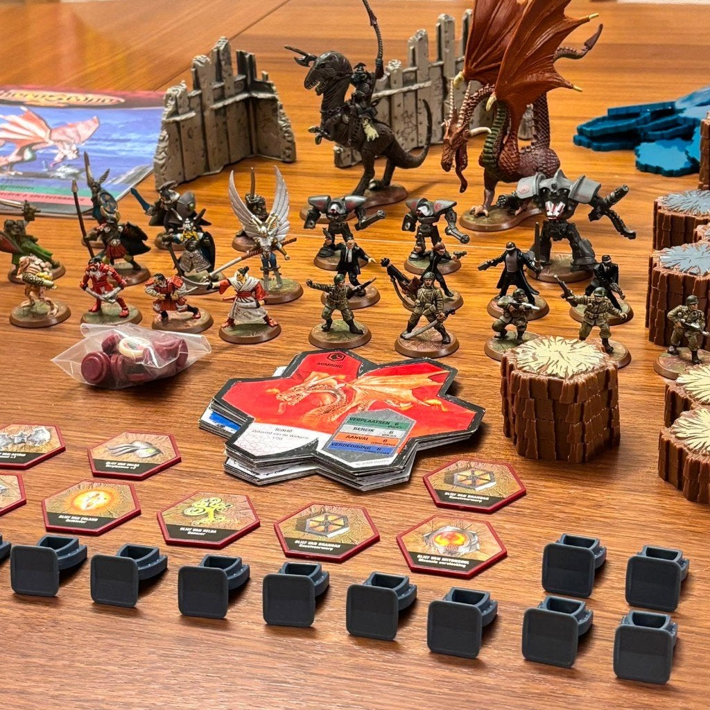 Heroscape Meesterset (NL) – Complete speelset, Een of twee spelers, Ophalen of Verzenden, Zo goed als nieuw, Hasbro Gaming